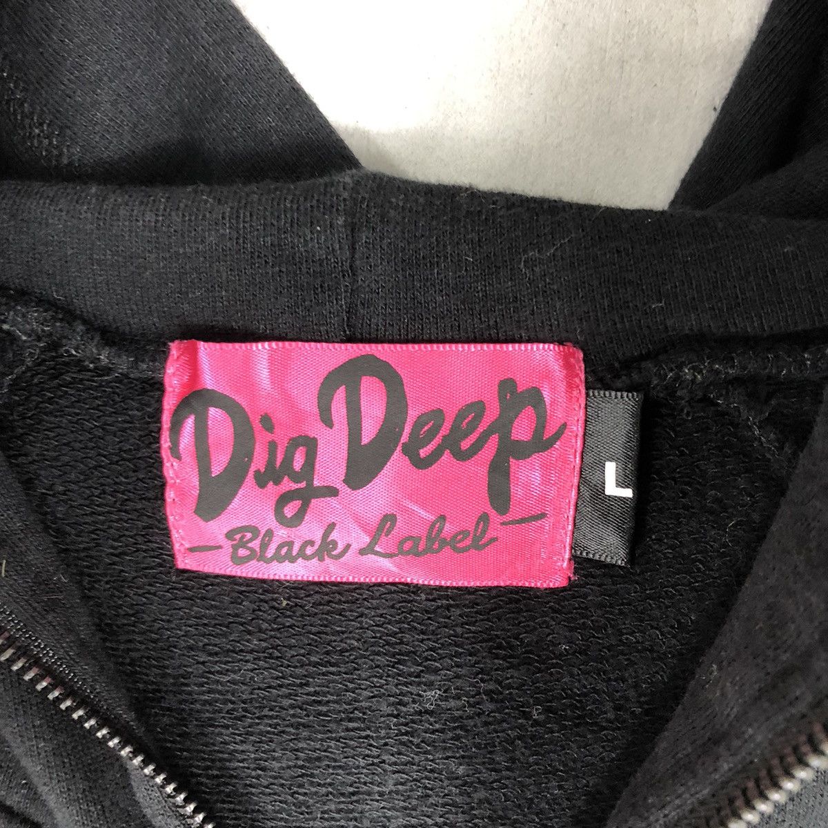 Black Label × Punk and Yo DIG DEEP BLACK LABEL SKULLS PUNK STYLE Size US L / EU 52-54 / 3 - 2 Thumbnail