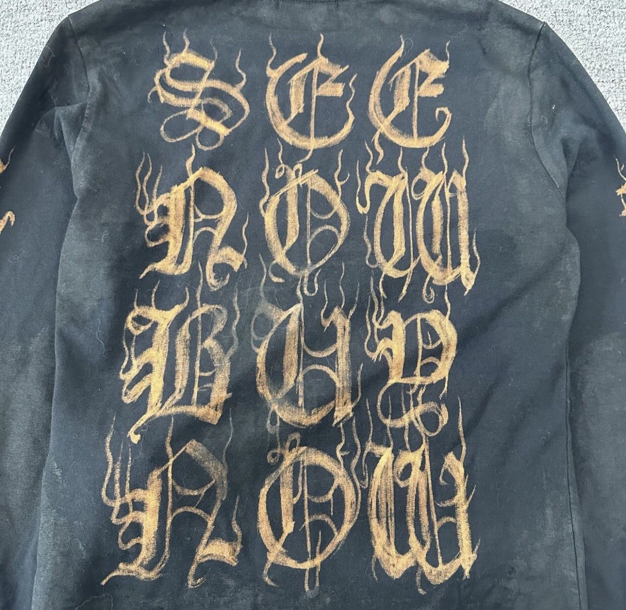 Balenciaga Balenciaga new mud dyed Sanskrit long sleeved shirt Size L / US 10 / IT 46 - 3 Thumbnail
