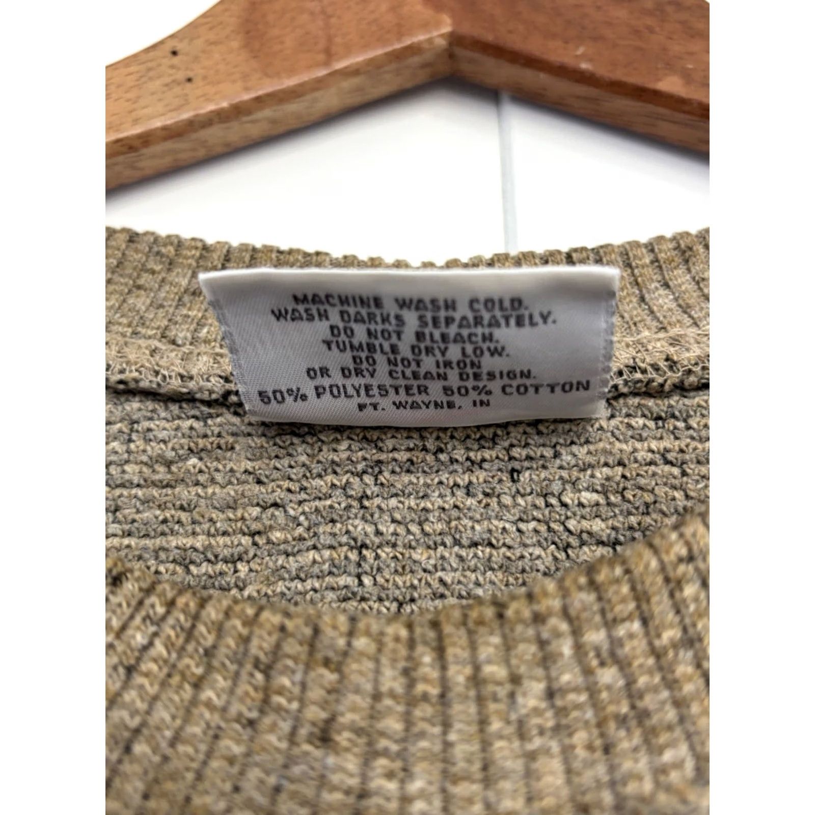 Vintage VINTAGE Purdue Boilermakers Knit Sweatshirt/ Sweater Mens Beige L Long Sleeve Acrylic USA Player Sportswear Mens Size US L / EU 52-54 / 3 - 6 Thumbnail