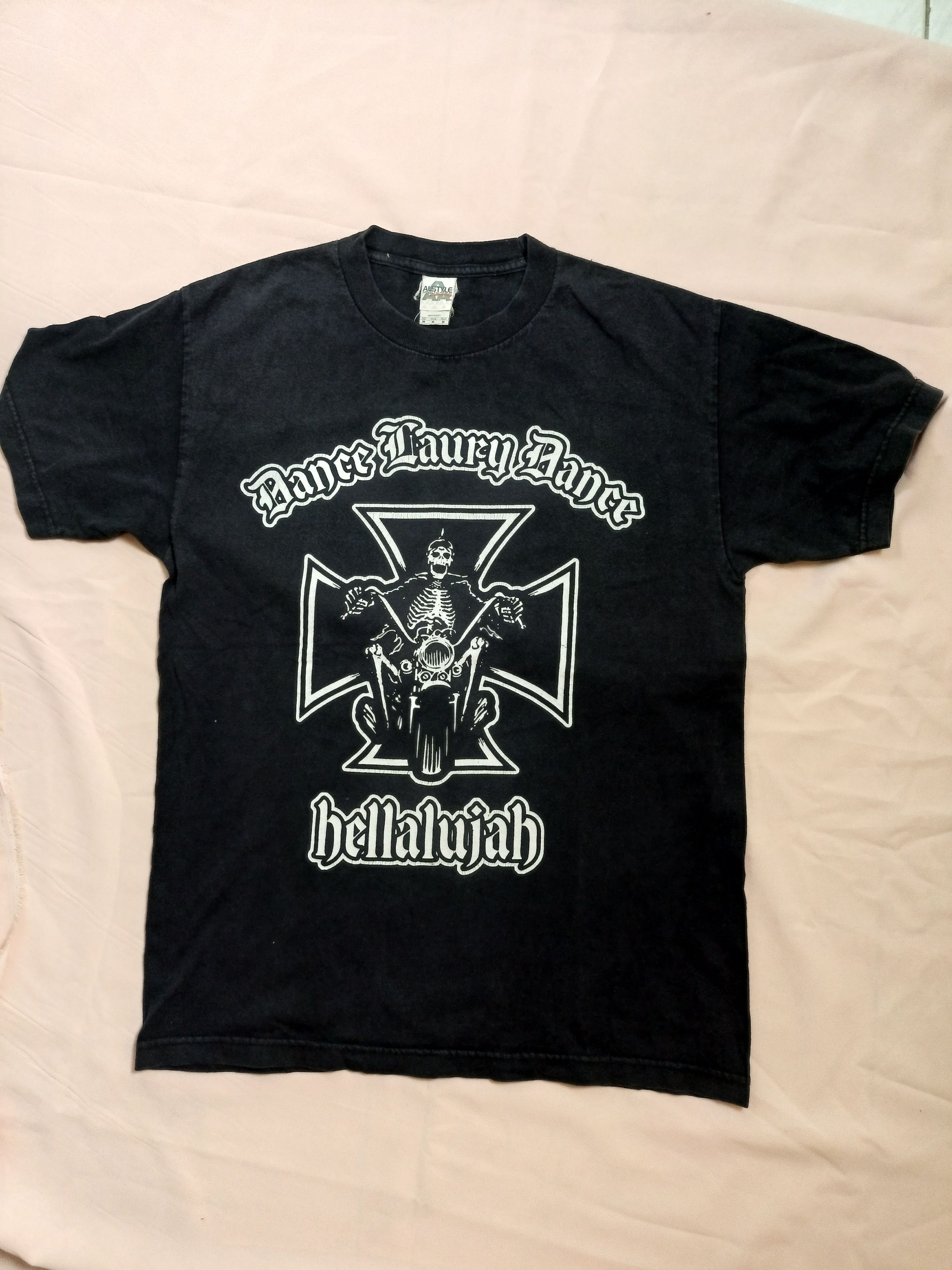 Band Tees DANCE LAURY DANCE Hellalujah Tsirt Size US M / EU 48-50 / 2 - 8 Thumbnail