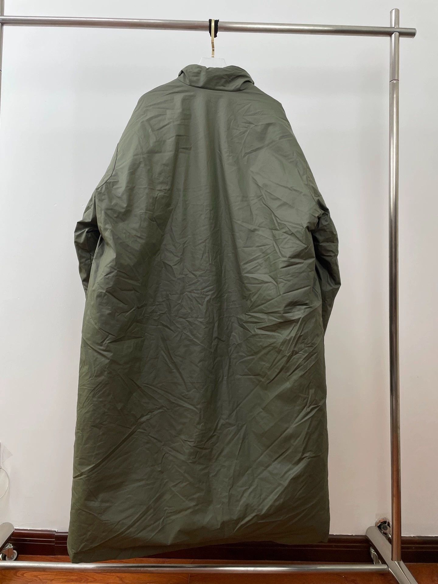 Yeezy Yeezy Season 3 Classic Long Down Jacket Size 3 Size US M / EU 48-50 / 2 - 2 Thumbnail