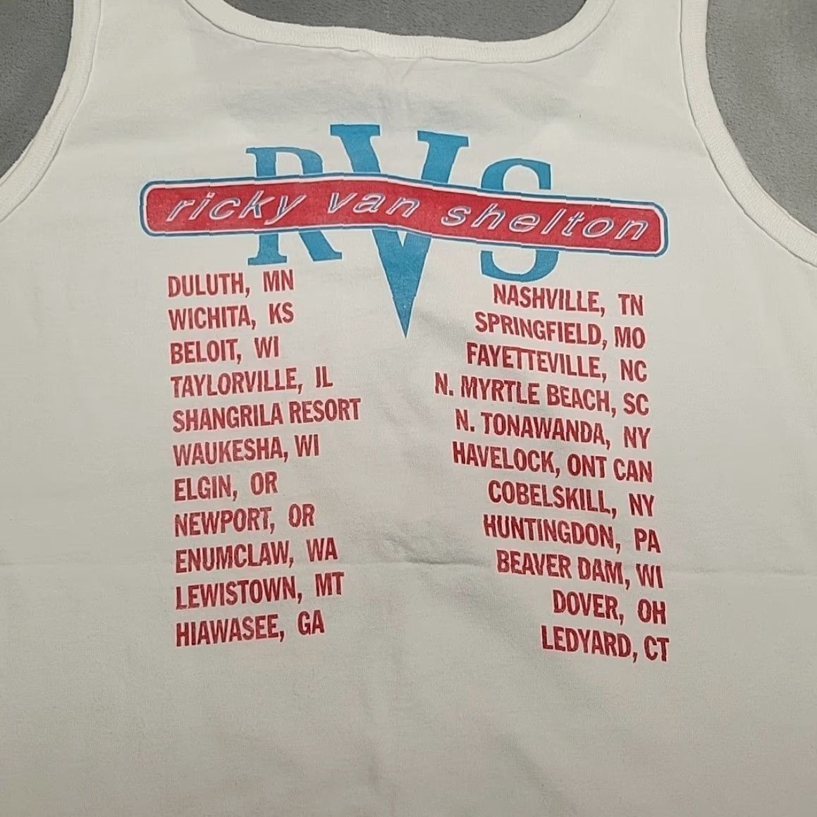 Vintage Ricky Van Shelton Shirt Women L 90s Country Music Single Stitch Made in USA Tank Women L White Cotton Sleeveless Tank Vintage Shirt Mens Girls? Size L / US 10 / IT 46 - 5 Thumbnail