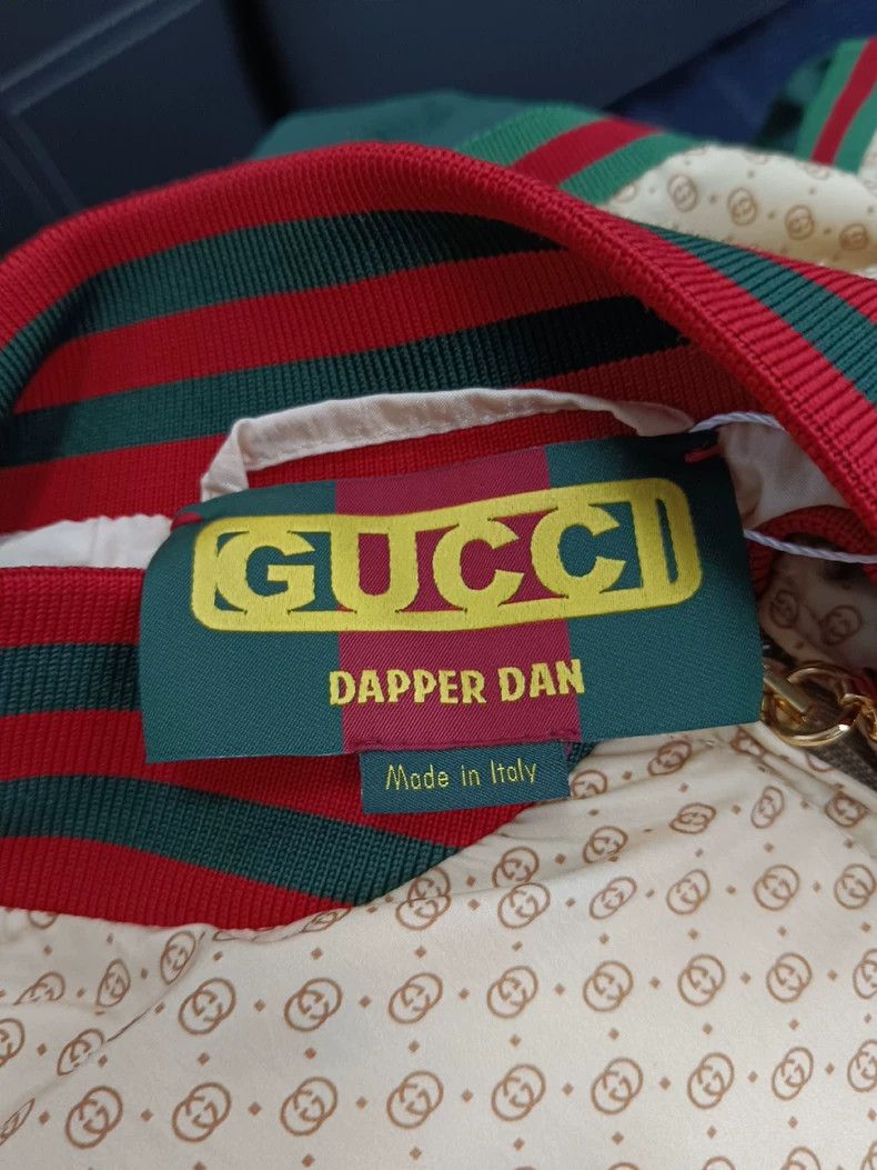 Gucci Gucci Full print logo + dragon embroidered coat 2504-Nextar Size US S / EU 44-46 / 1 - 4 Thumbnail