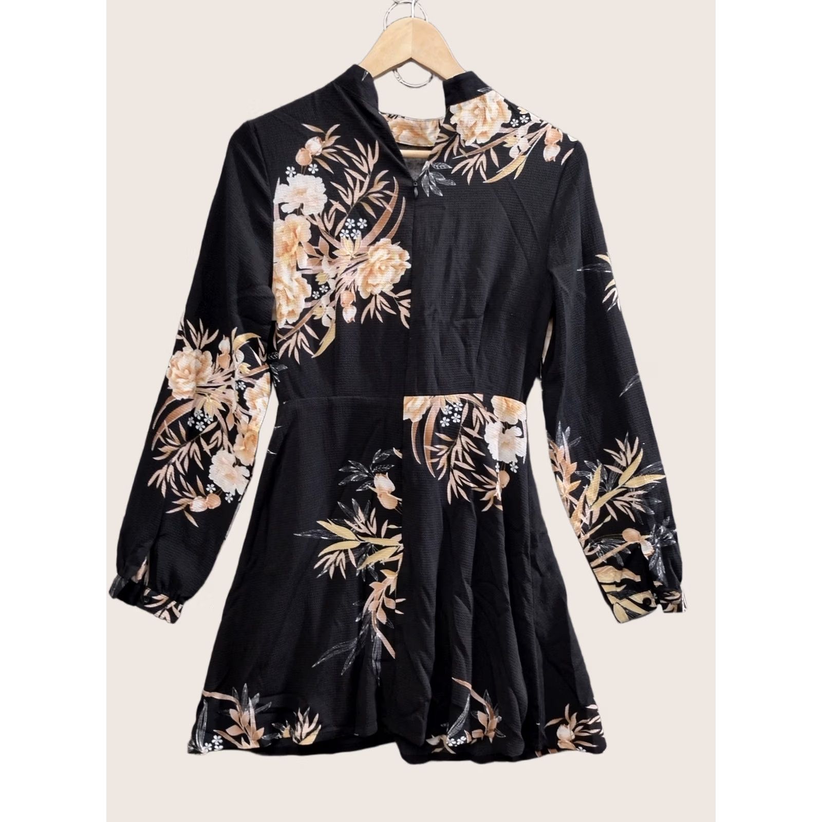 Nasty Gal Nasty Gal Floral Dress Midi Long Sleeve Mock Neck Size 2 Size XS / US 0-2 / IT 36-38 - 1 Thumbnail