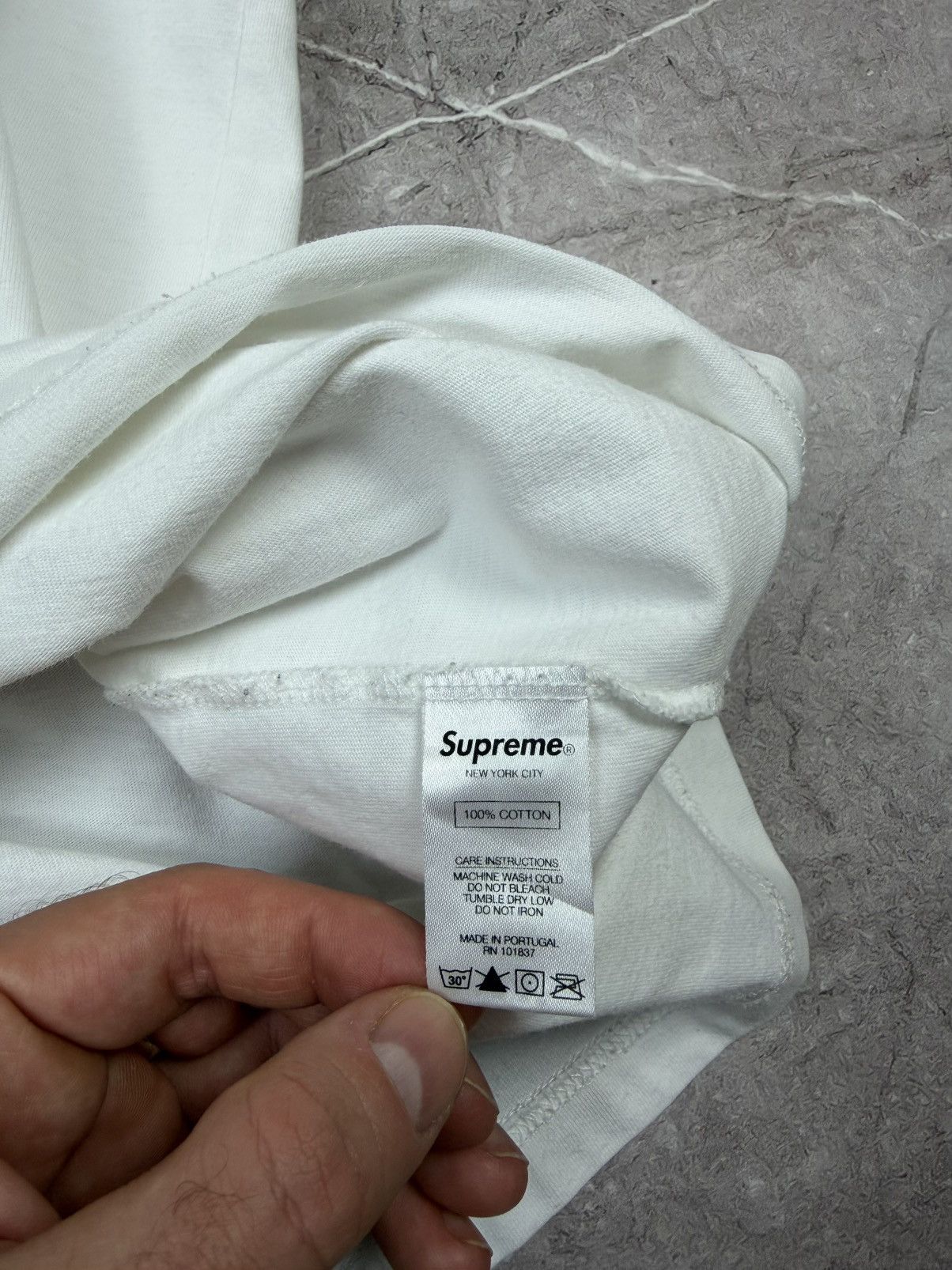 Supreme Supreme Big logo Tshirt Size M Size US M / EU 48-50 / 2 - 9 Thumbnail
