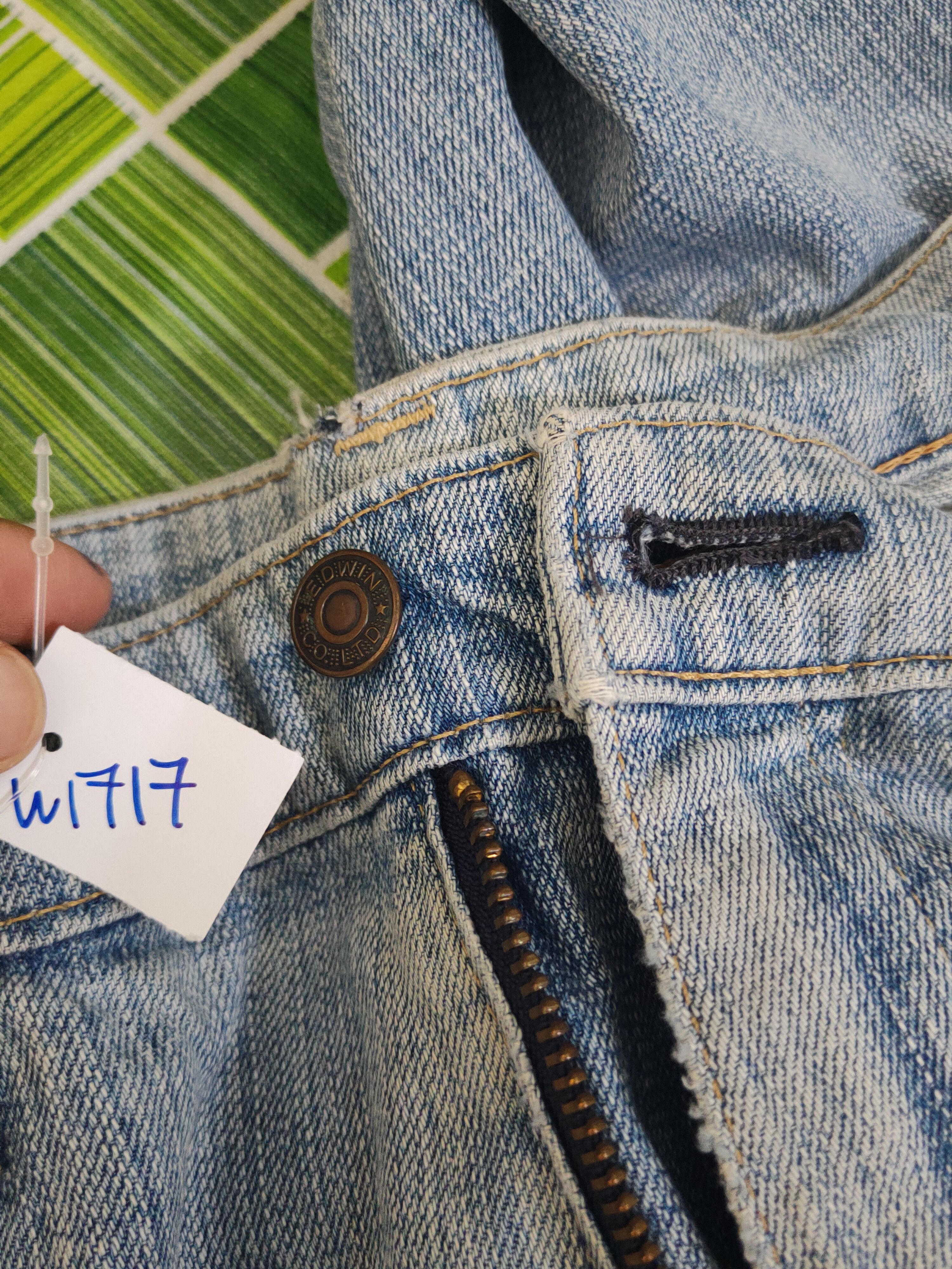 Edwin Edwin Light Blue Distressed Ripped denim Jeans #W1717 Size US 36 / EU 52 - 18 Thumbnail