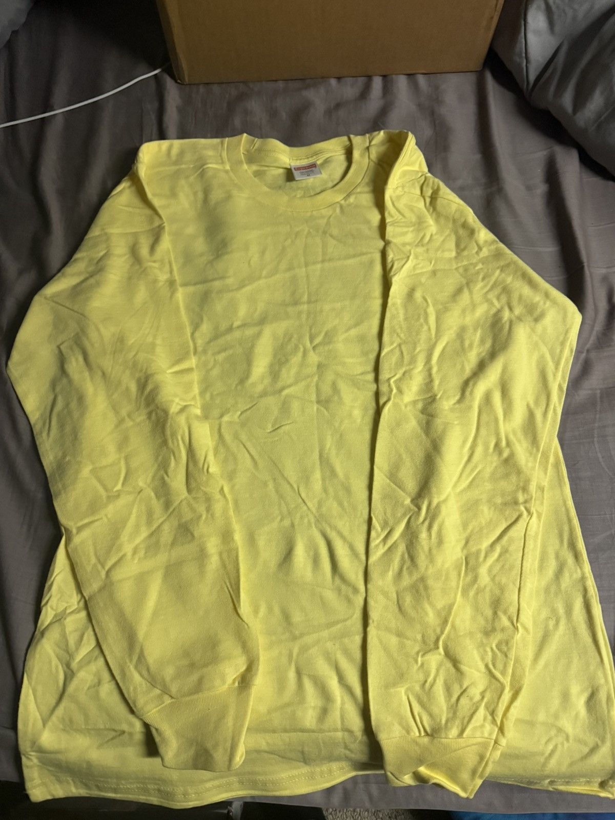 Supreme Plain yellow supreme Size US M / EU 48-50 / 2 - 1 Preview