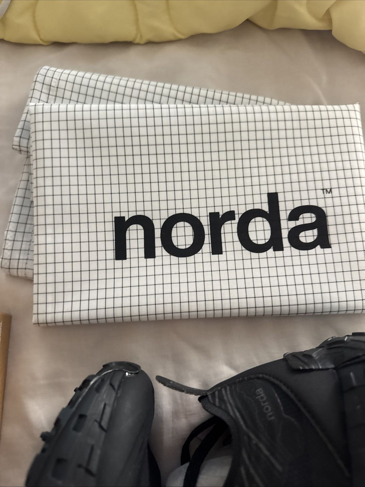 Other NWT 001 G+ - W - Stealth Black norda Womens Size US 8.5 / IT 38.5 - 6 Thumbnail