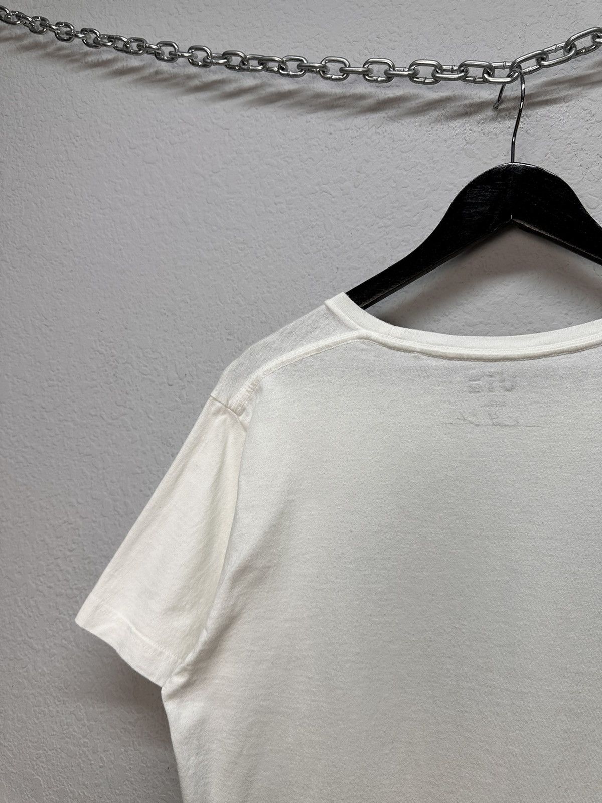 Other Uniqlo Kurt Cobain Nirvana Uniqlo Band Tee Ceazy Travis Y2K Size US L / EU 52-54 / 3 - 14 Thumbnail