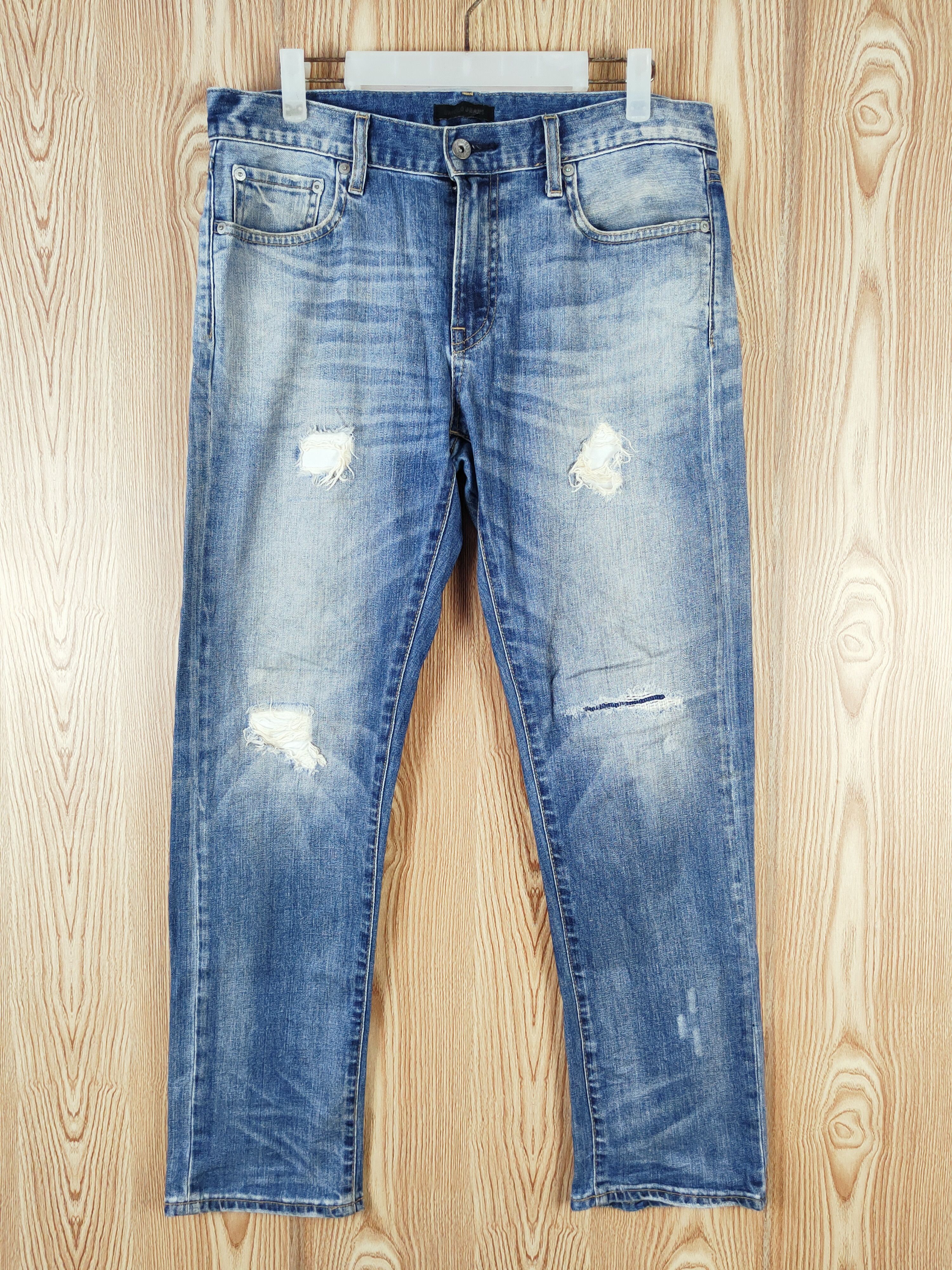Uniqlo × Vintage Vintage Uniqlo Blue Faded Distressed Ripped Jeans Size US 34 / EU 50 - 1 Thumbnail