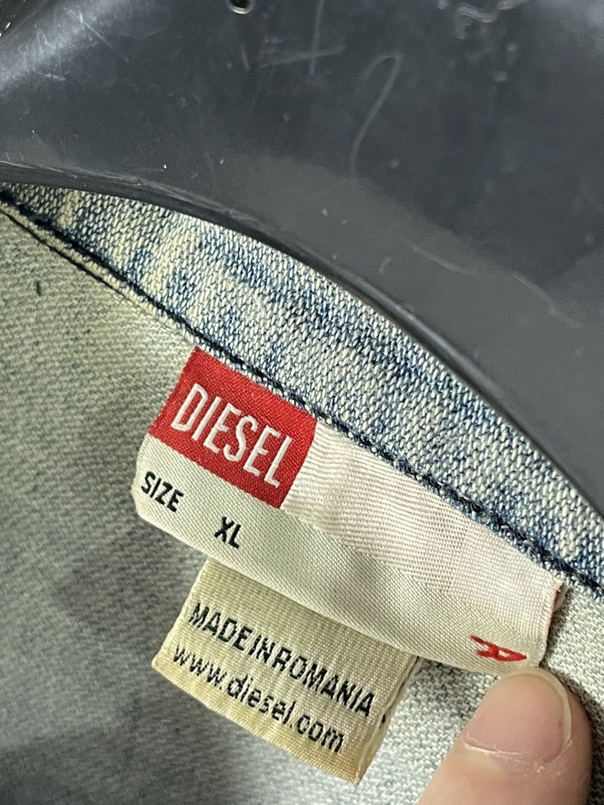 Diesel × Vintage Diesel Vintage Y2K Faded Grunge Denim Jacket Size XL / US 12-14 / IT 48-50 - 8 Thumbnail