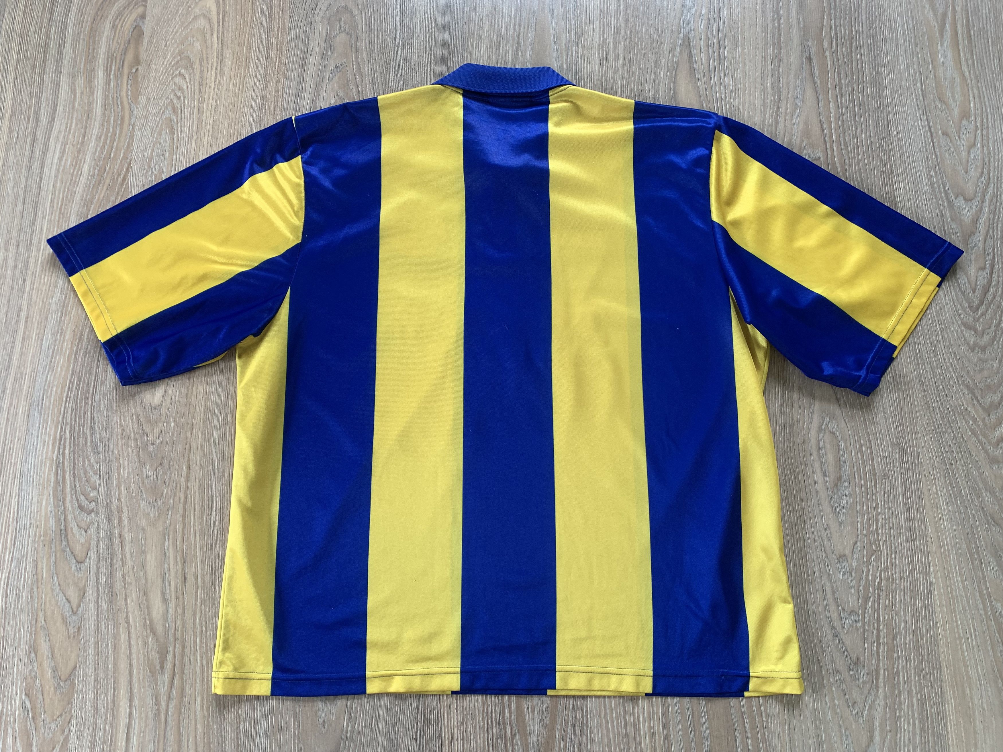 Vintage Asics Leeds United AFC Shirt