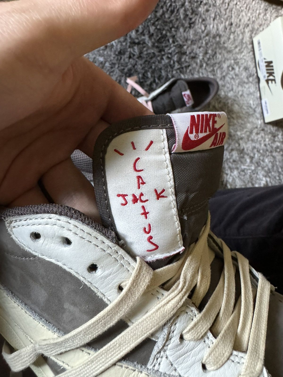 Nike × Travis Scott Reverse mocha travis scott Size US 12 / EU 45 - 9 Thumbnail