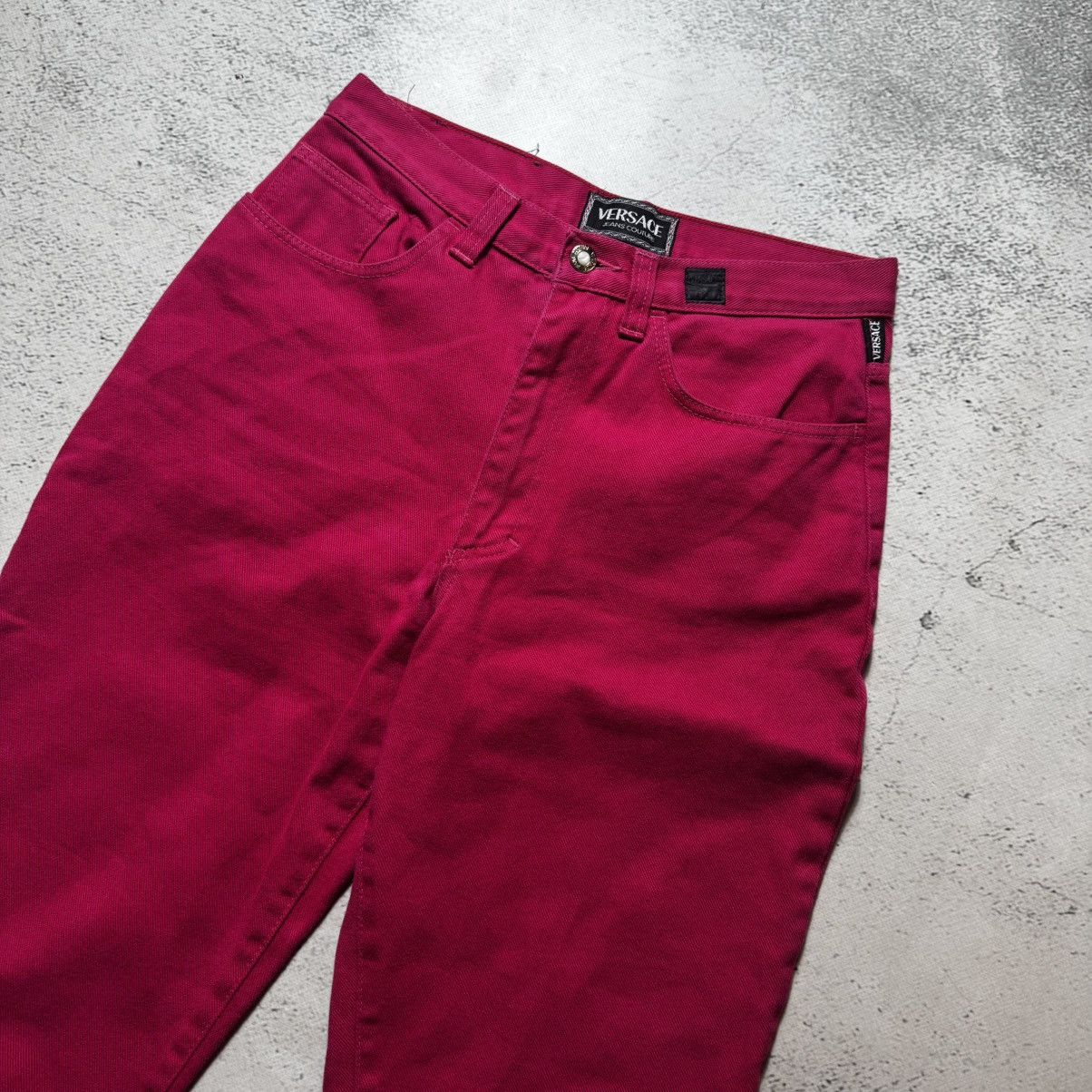 Versace × Versace Jeans Couture vintage pink versace womens jeans big logo buggy fit Size 30" / US 8 / IT 44 - 2 Thumbnail