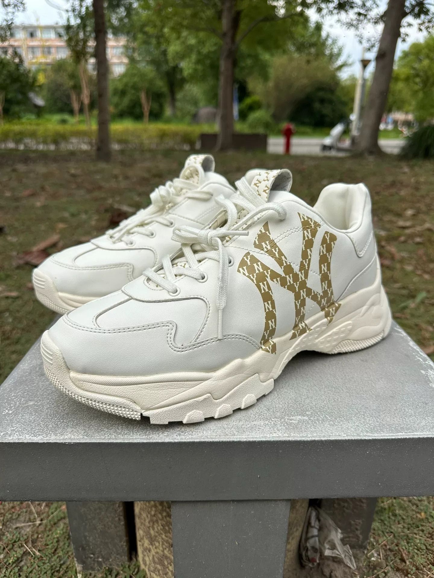 MLB MLB Big Ball Chunky Casual Shoes Size US 5 / EU 37 - 1 Thumbnail