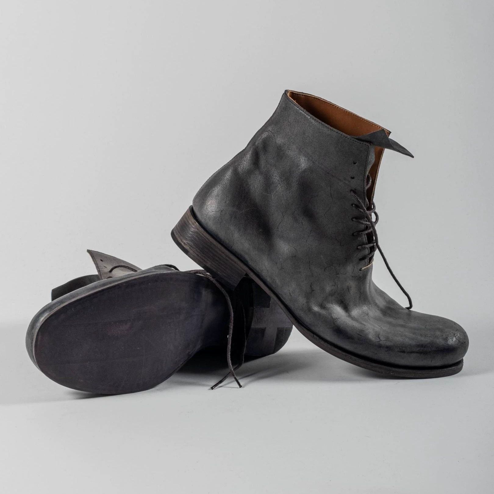 Ma+ M.A+ distressed nubuck horsehide boots 43 size up Size US 9 / EU 42 - 2 Thumbnail