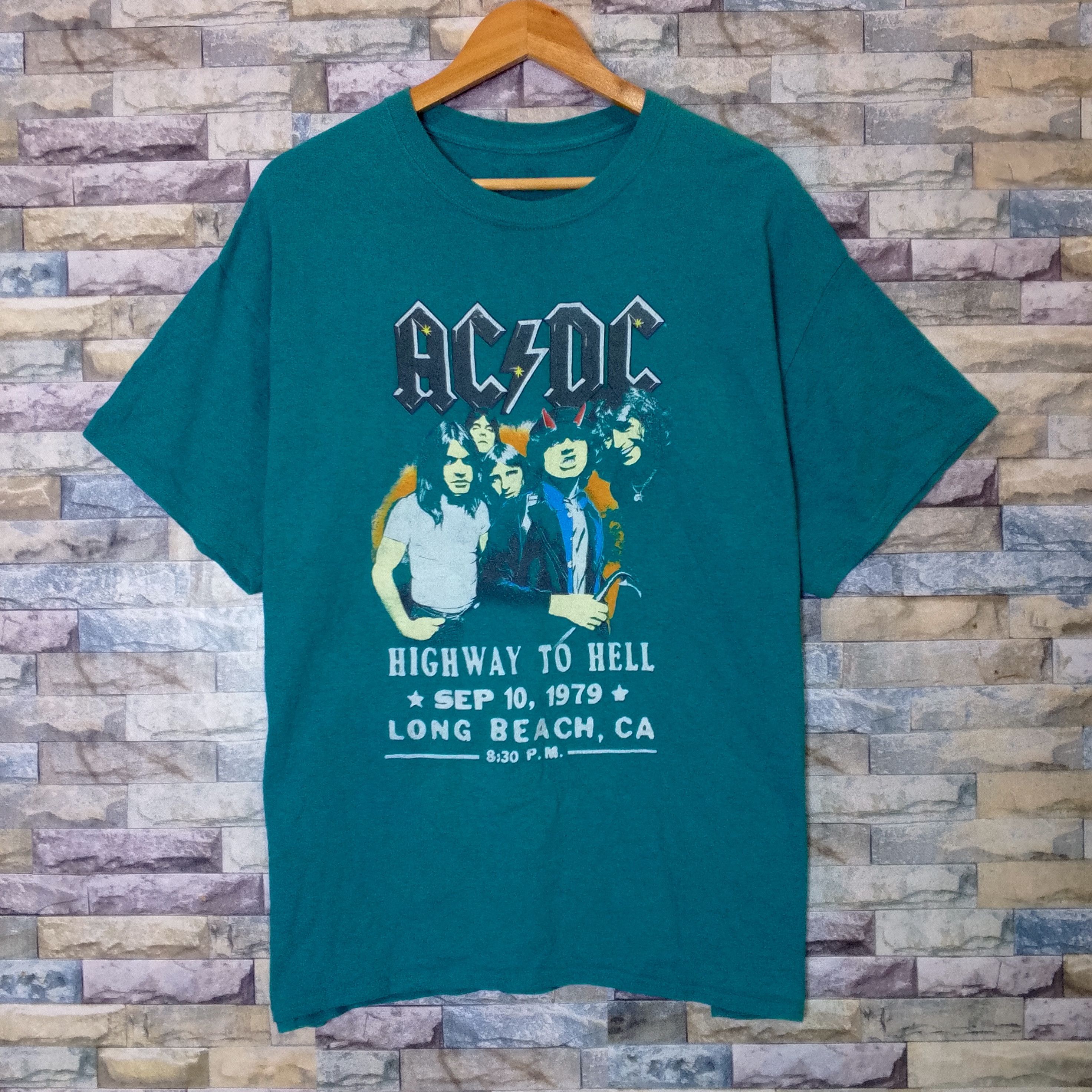 Band Tees Acdc Highway To Hell Graphic Tee Size US XL / EU 56 / 4 - 1 Thumbnail