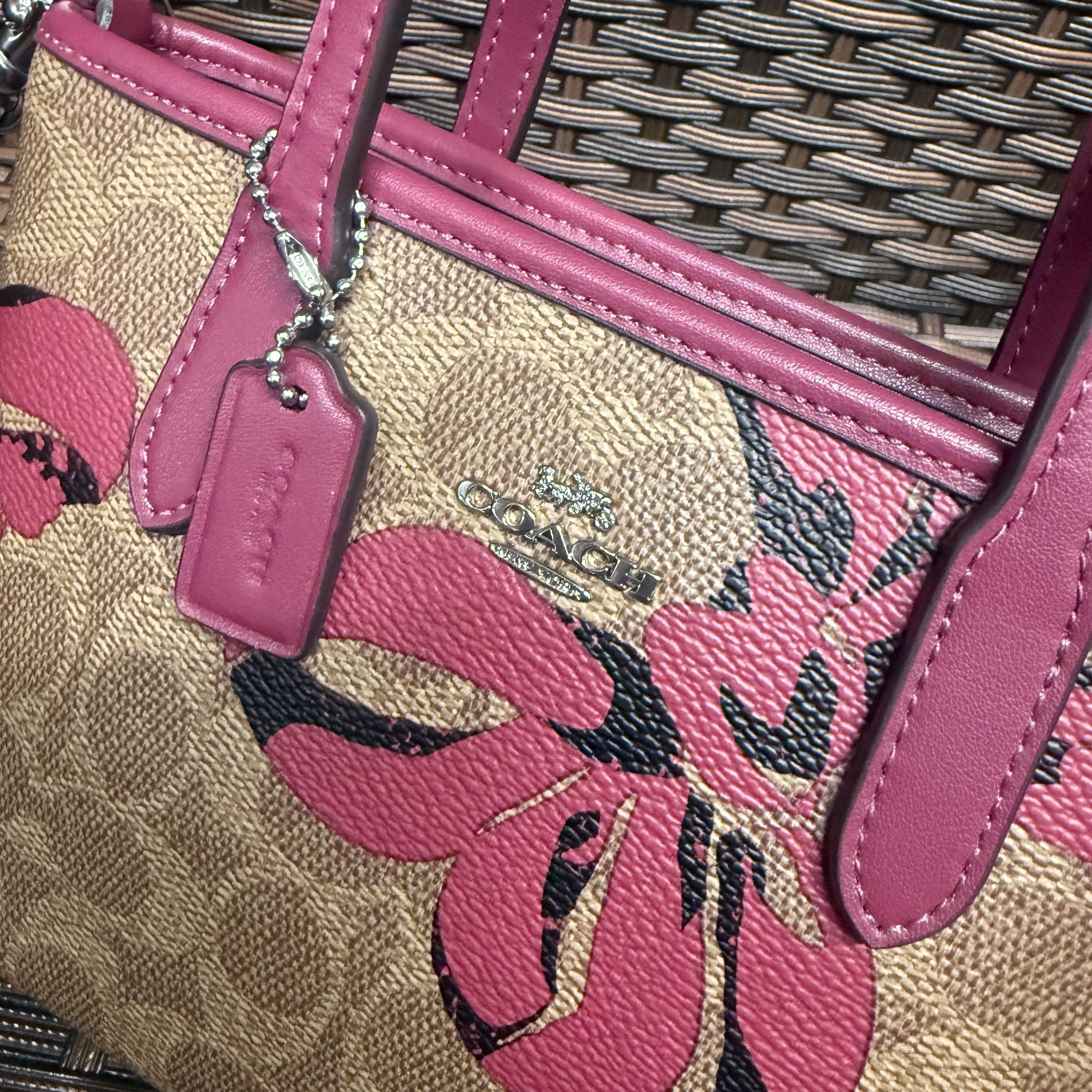 coach City Mini Tote Bag In Signature canvas crossbody CY736