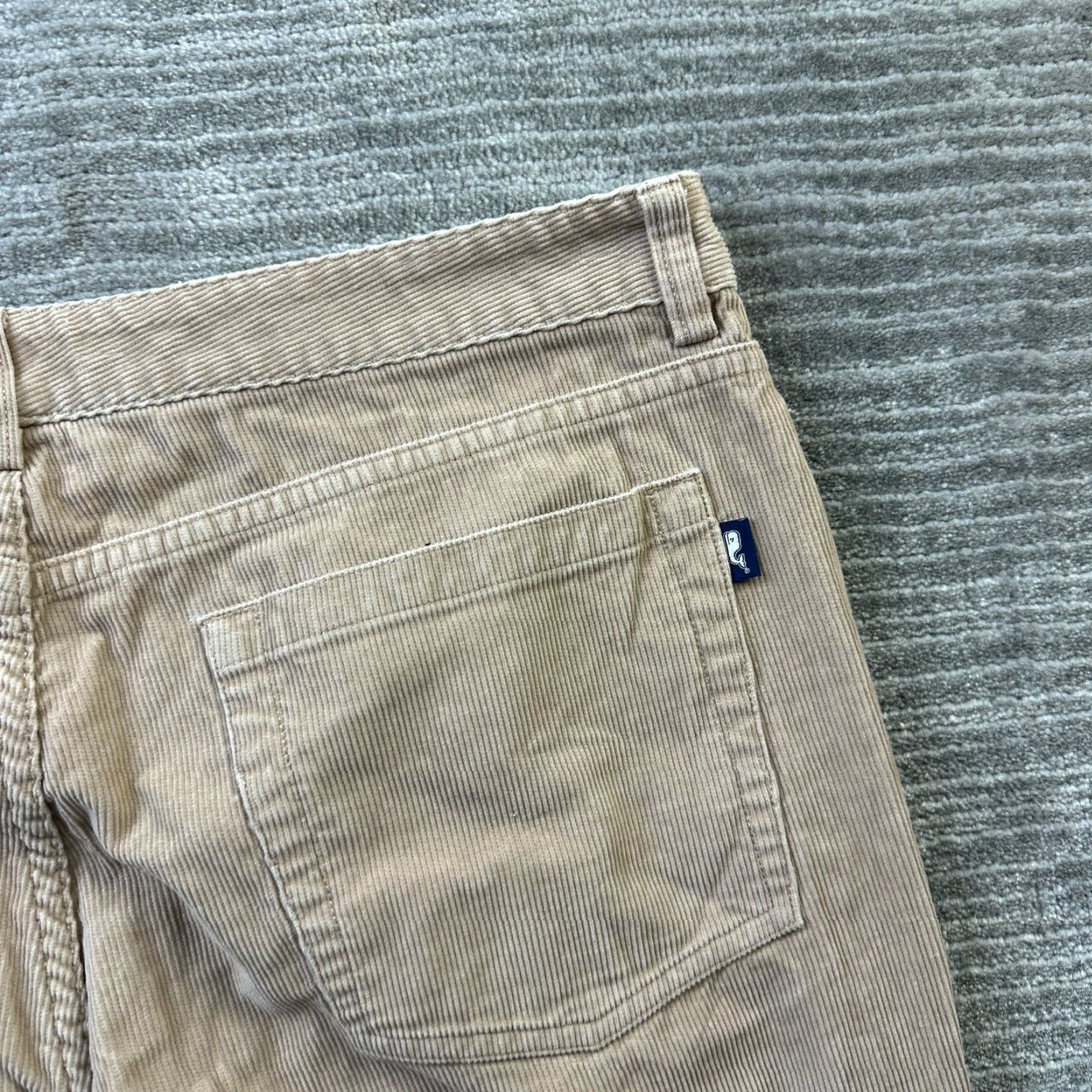 Vineyard Vines Vineyard Vines Pants Corduroy Mens 35x32 Beige Tan Chino Slacks Trousers Size US 35 - 4 Thumbnail