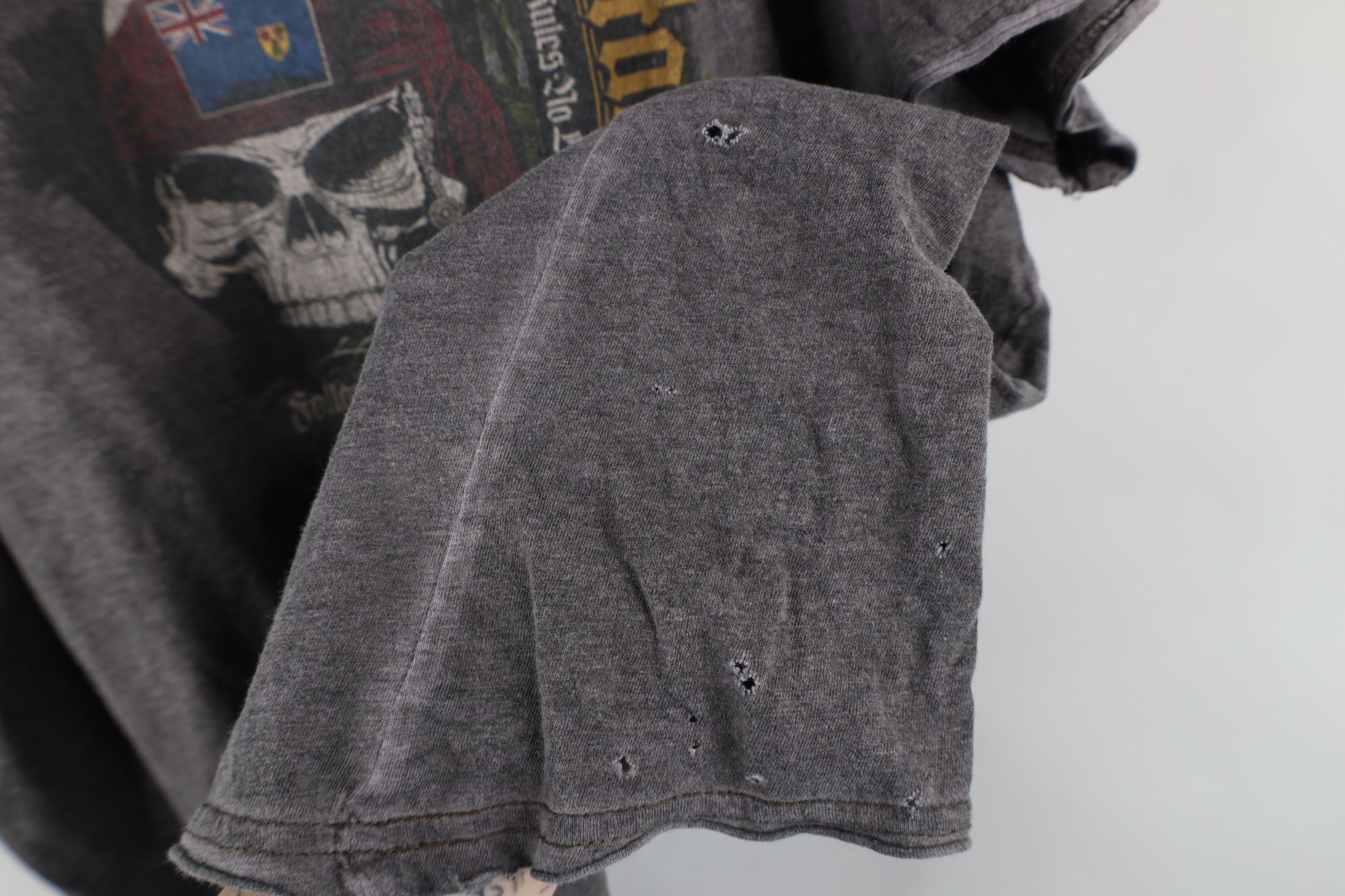 Harley Davidson × Vintage Vintage Harley Davidson Thin Skull Pirate Acid Wash T-Shirt Size US XL / EU 56 / 4 - 8 Thumbnail