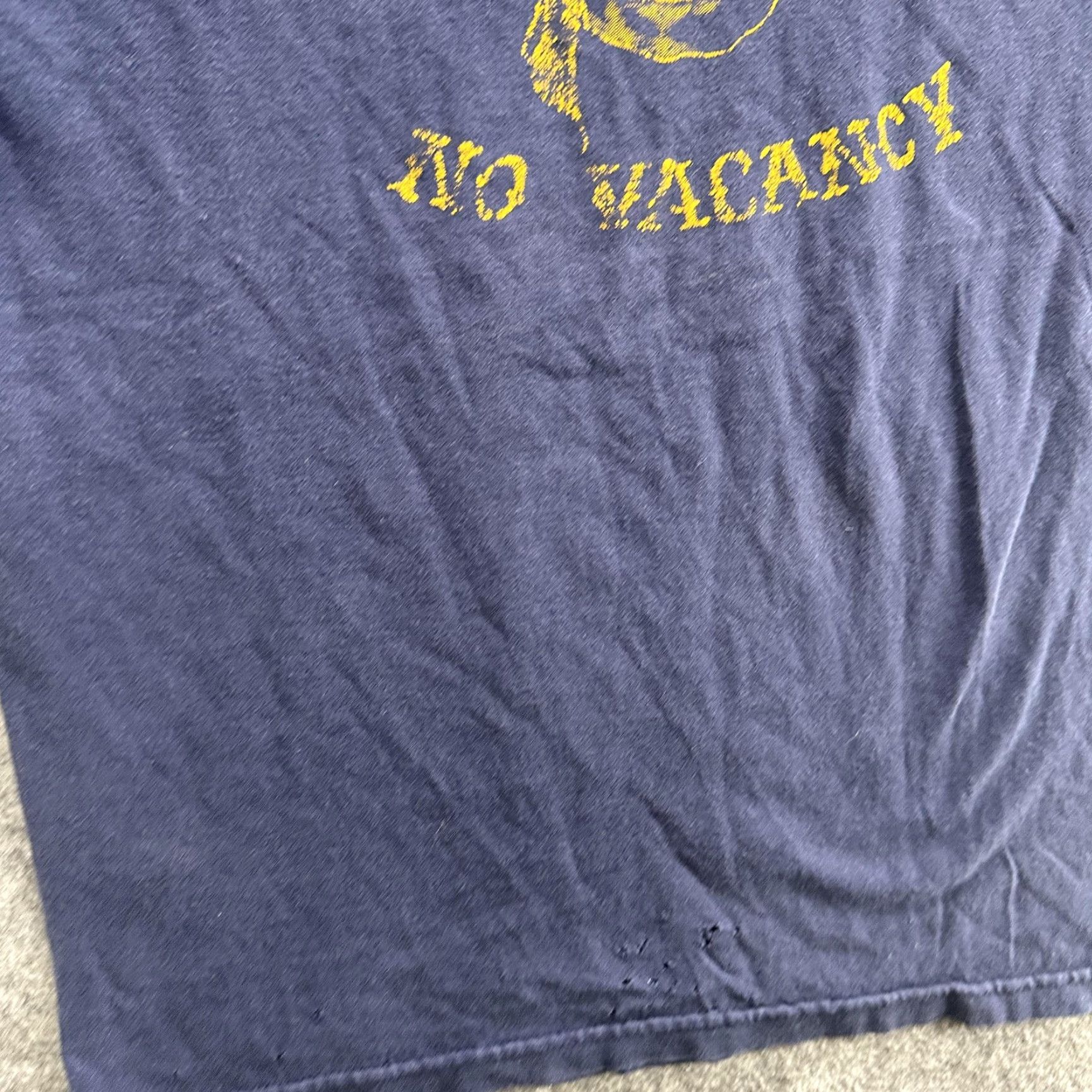 Fruit Of The Loom VINTAGE Arizona No Vacancy T-Shirt Mens Medium Blue Skull Graphic 90s Biker Retro Size US M / EU 48-50 / 2 - 5 Thumbnail