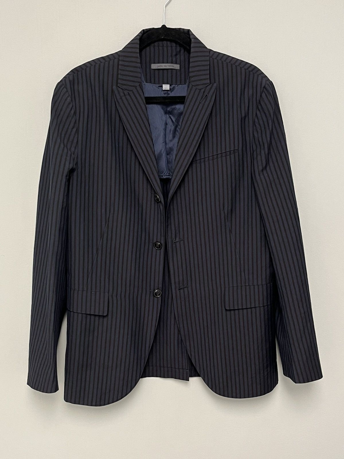 John Varvatos Peak lapel striped jacket. Size EU 50 USA 40 Size US M / EU 48-50 / 2 - 13 Thumbnail