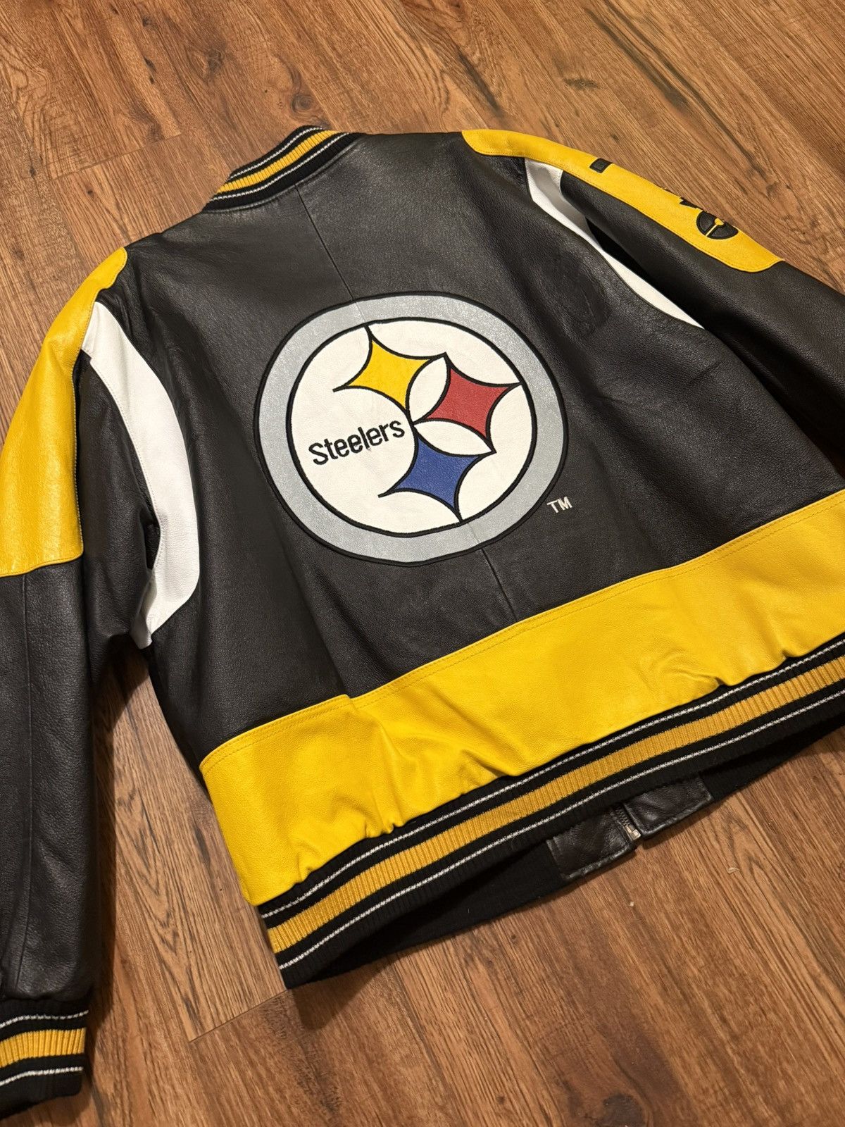 G-III G-III Carl Banks leather vintage NFL jacket XL (best offer) Size US XL / EU 56 / 4 - 8 Thumbnail