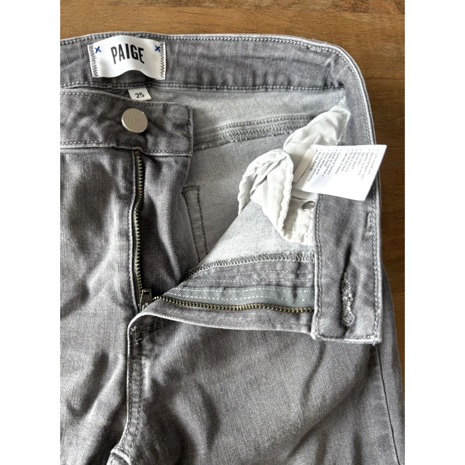 Paige Paige Jeans Ankle Gray Womens Size 25 Slim Denim Cotton Blend 5-Pocket Rise Mid 27in Inseam Stretch Button Zip Logo Bohemian City Preppy Band Size 42" / US 20 - 4 Thumbnail
