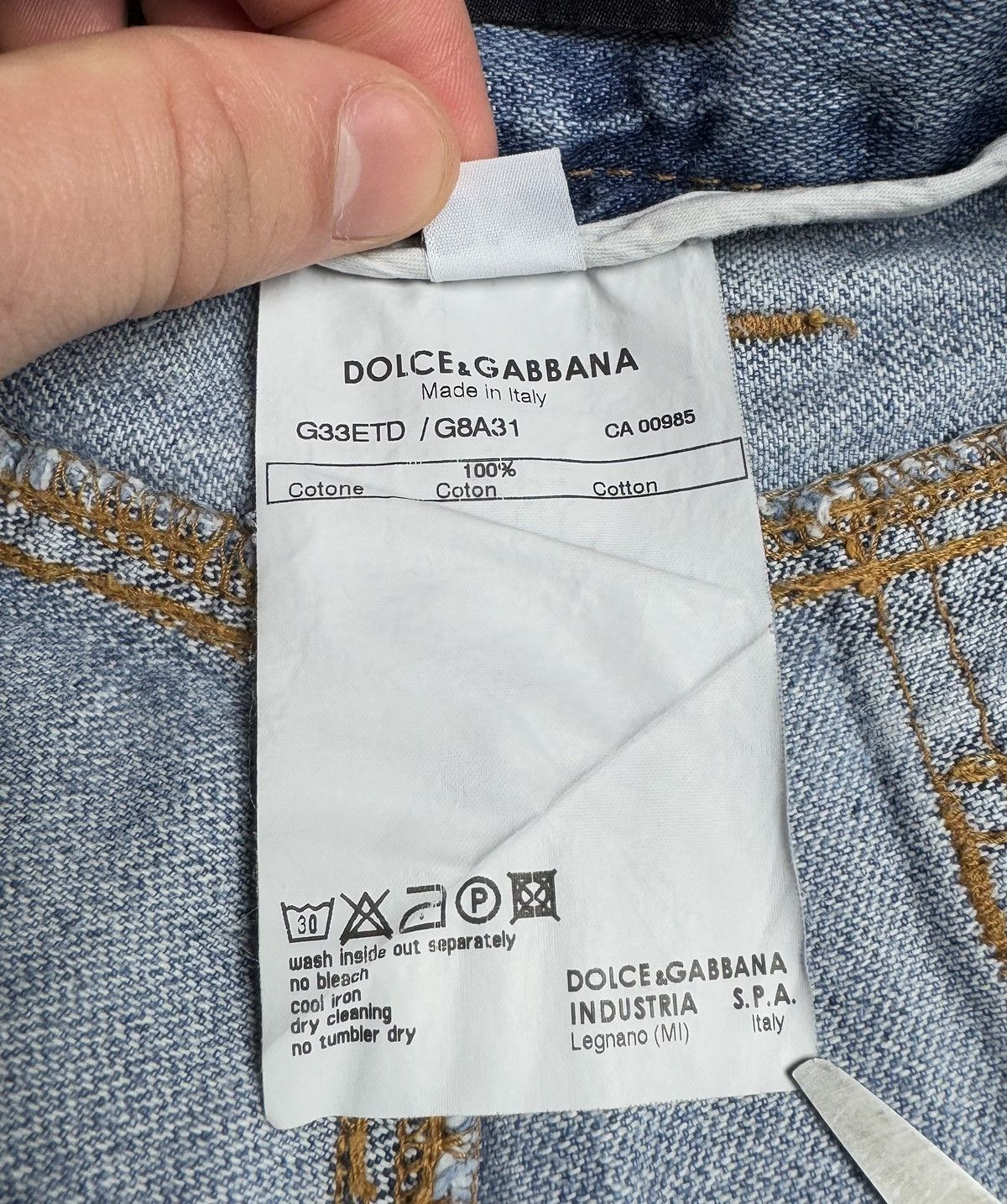 Dolce & Gabbana Vintage Dolce Gabbana Metal Logo Denim Pants size 46 Size 32" / US 10 / IT 46 - 14 Thumbnail