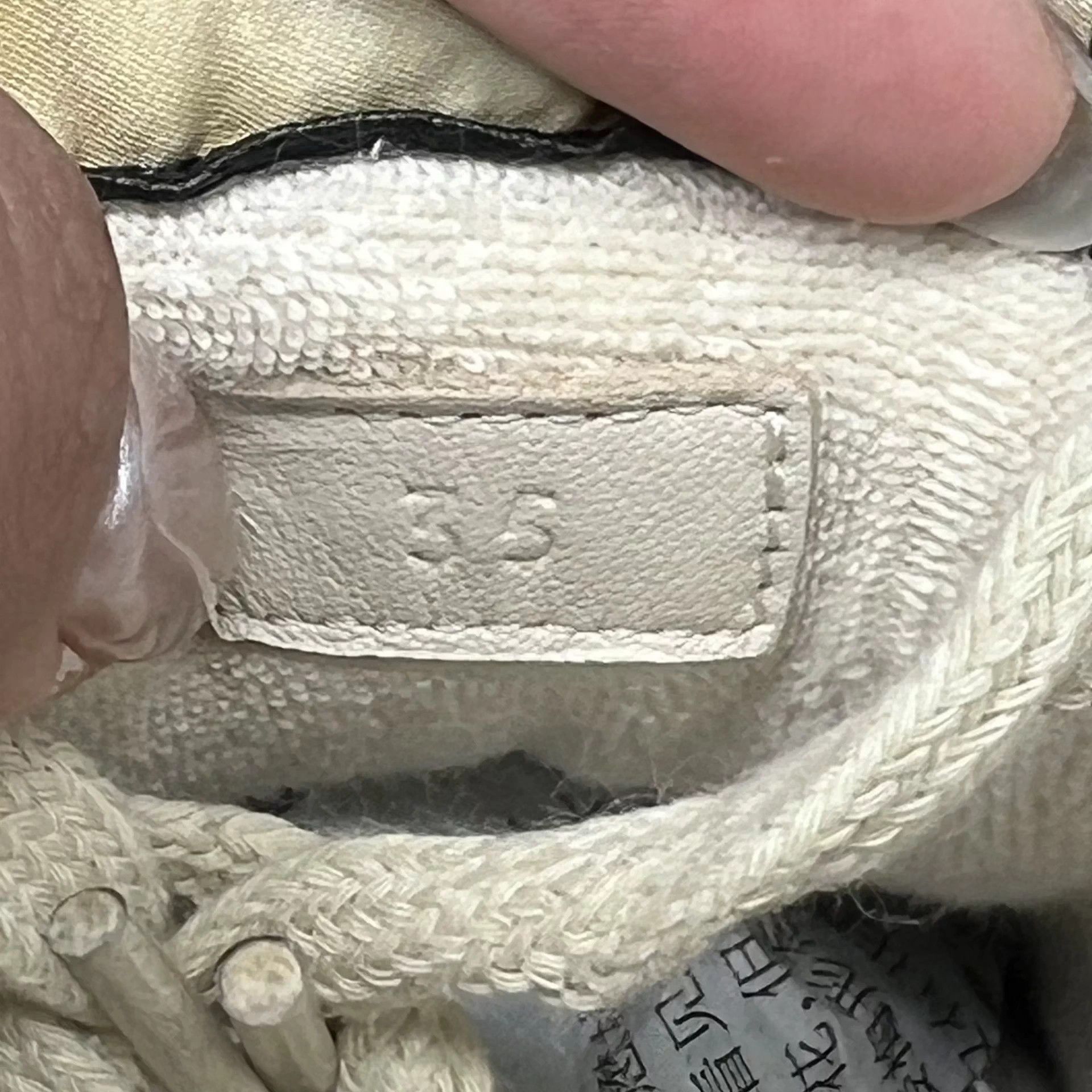 Gucci Gucci W/B/P Distressed 35 MINT Sneakers Size US 4 / IT 34 - 8 Thumbnail