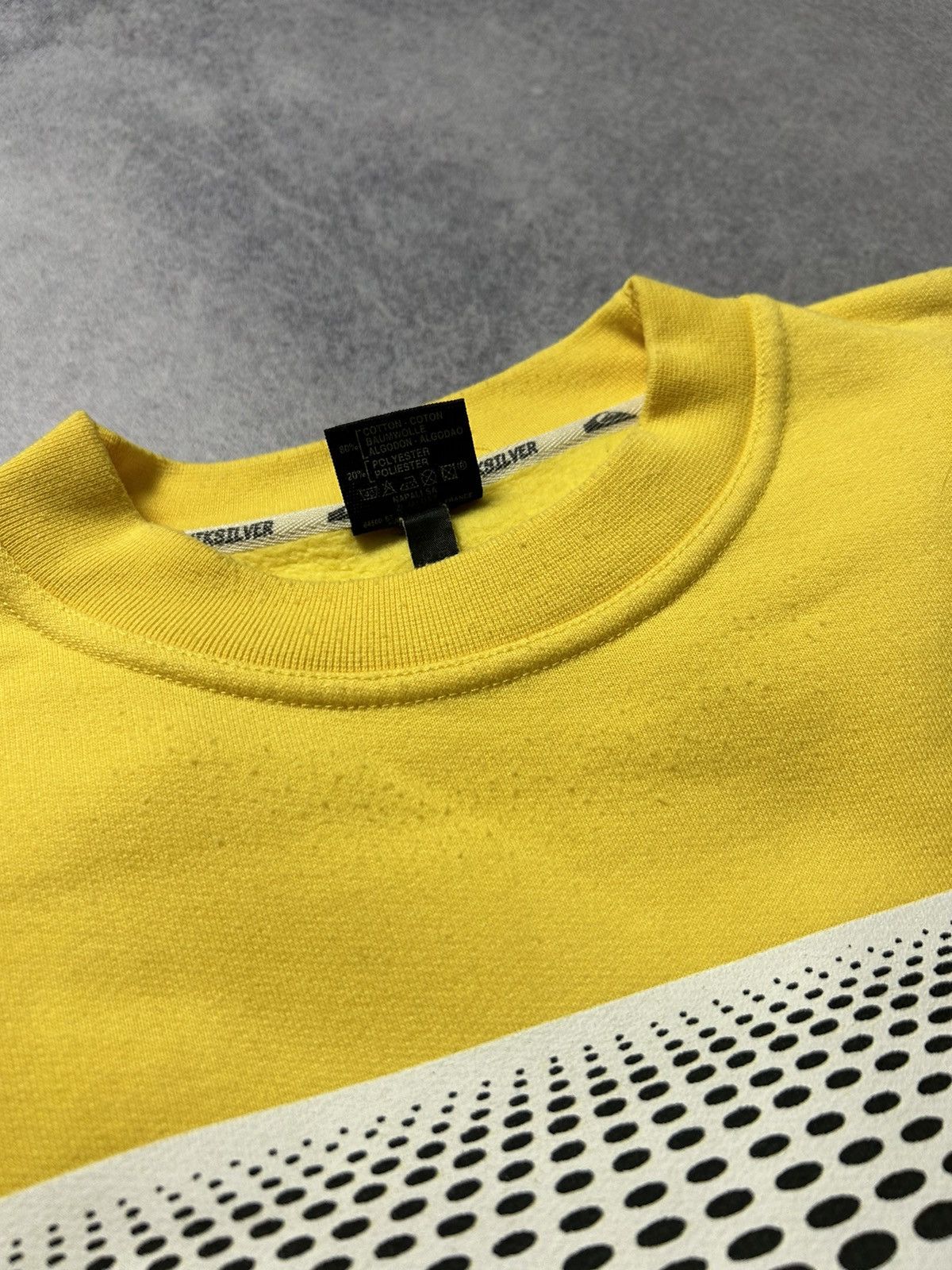 Band Tees × Quiksilver × Vintage Vtg Quiksilver The Beatles 1999s Yellow Submarine Sweatshirt Size US L / EU 52-54 / 3 - 11 Thumbnail