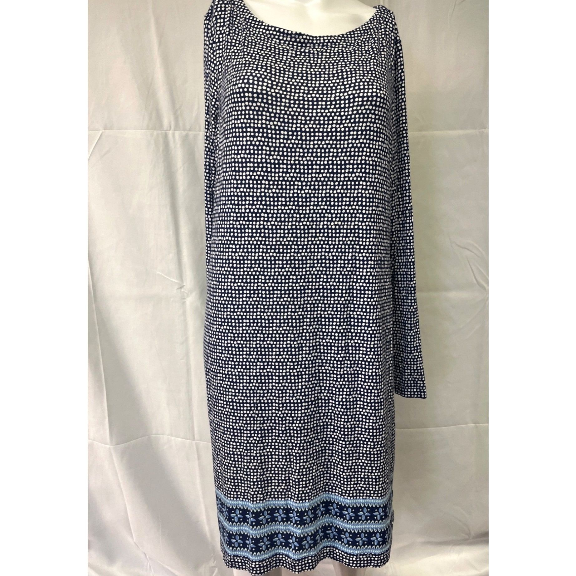 Vineyard Vines Vineyard Vine Women's Blue Dotted/Dress Shift Sz M SKU 4105 Size M / US 6-8 / IT 42-44 - 1 Thumbnail
