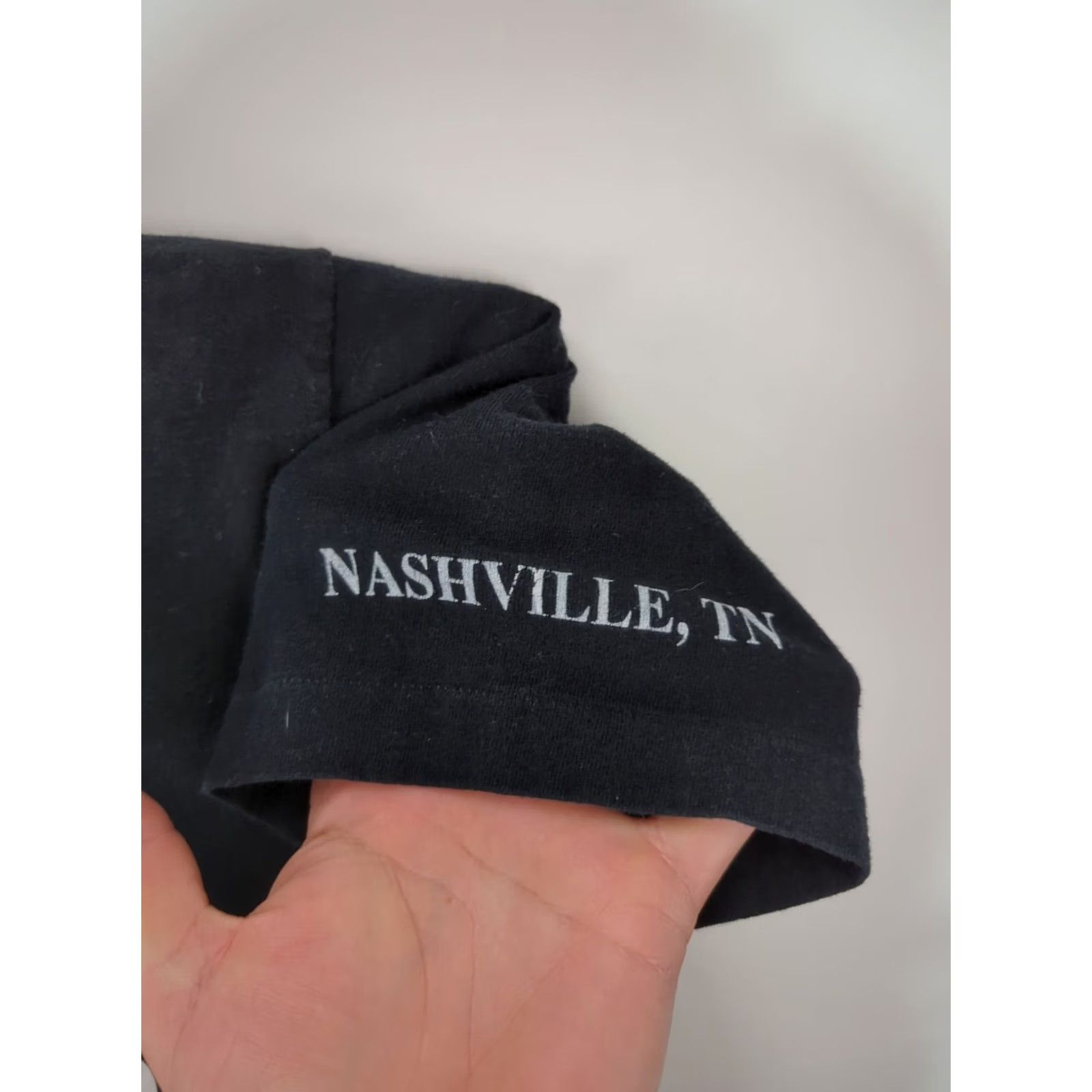 Fruit Of The Loom VINTAGE Nashville TN Work Hard Play Hard T Shirt Large Black Unisex 1990s Fruit of the Loom Graphic Tee Mens Womens Size US M / EU 48-50 / 2 - 7 Thumbnail