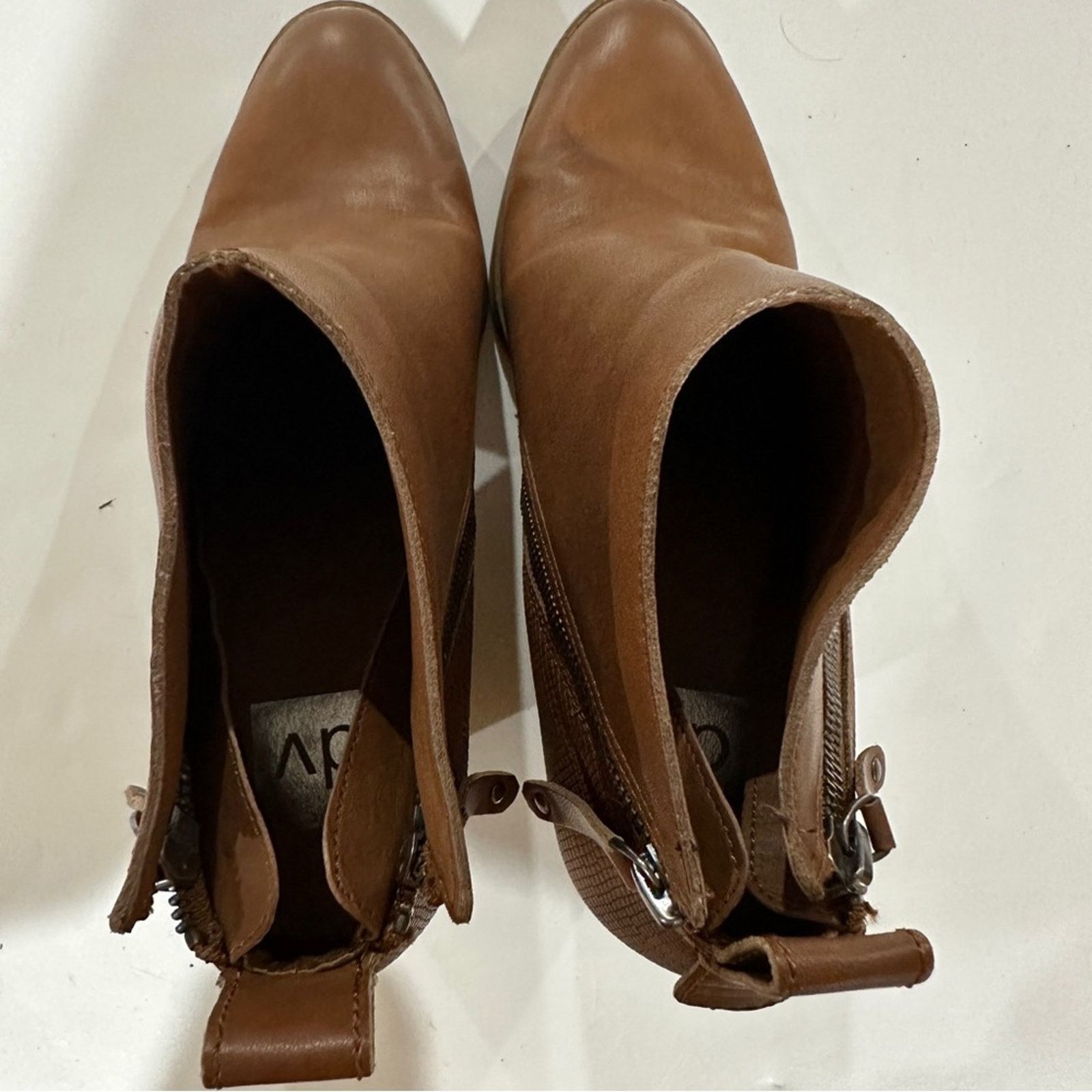 Dolce Vita DV Dolce Vita Brown Asymmetrical Zipper Heeled Booties Sz 10 Size US 10 / IT 40 - 6 Thumbnail