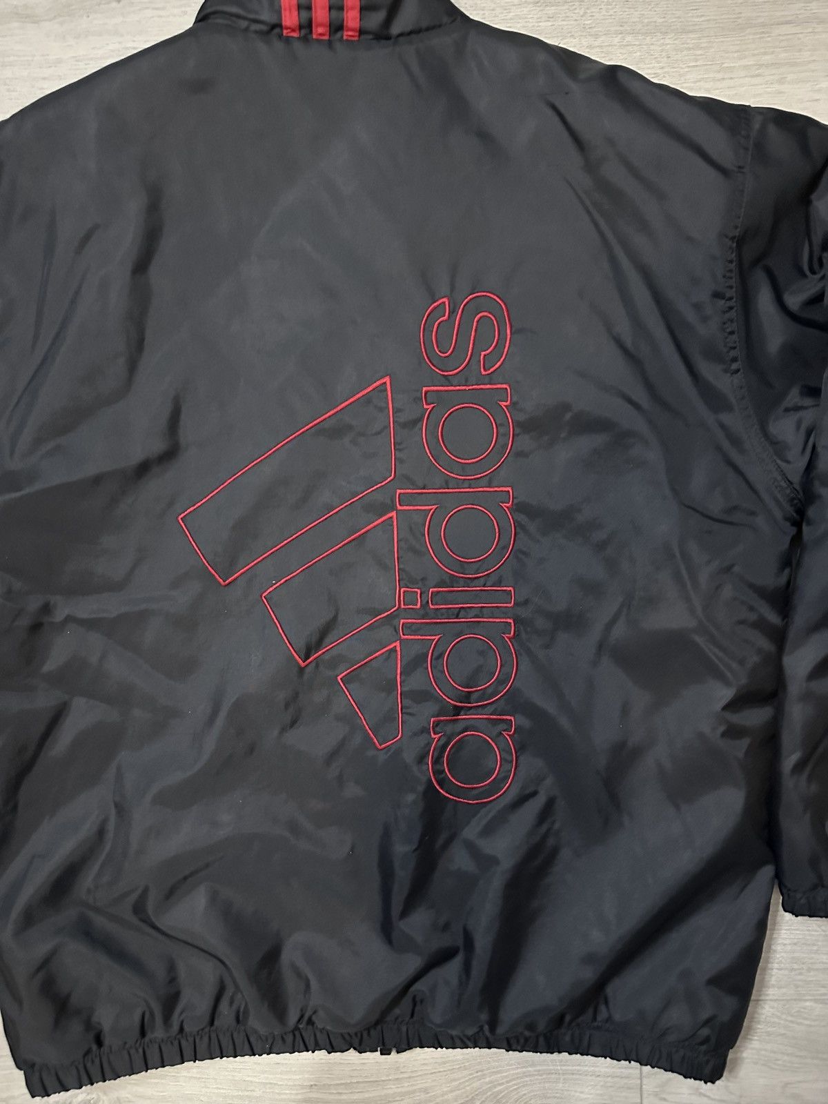Adidas 90s Tag Adidas Black & Red Cozy Puffer Jacket Streetwear Size US XL / EU 56 / 4 - 4 Thumbnail