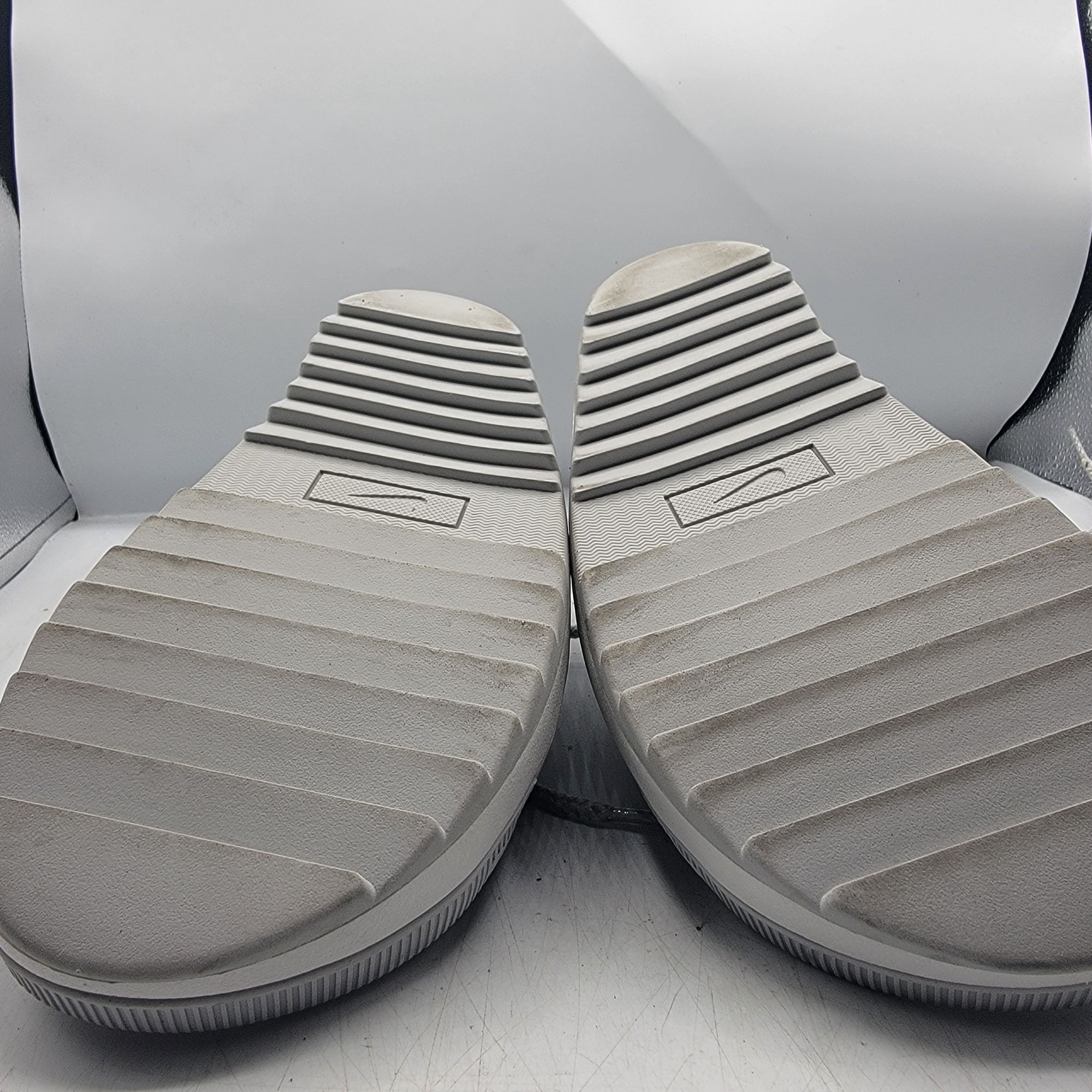 Nike Nike Offline 2.0 Mens 8 Gray Sandals Summer Casual Walking O Size US 8 / EU 41 - 11 Thumbnail