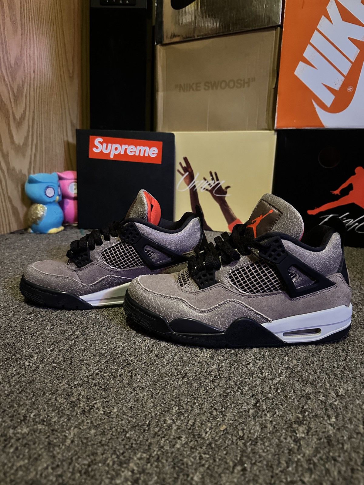 Jordan Brand Jordan 4 Taupe Haze Size US 7 / EU 40 - 1 Thumbnail