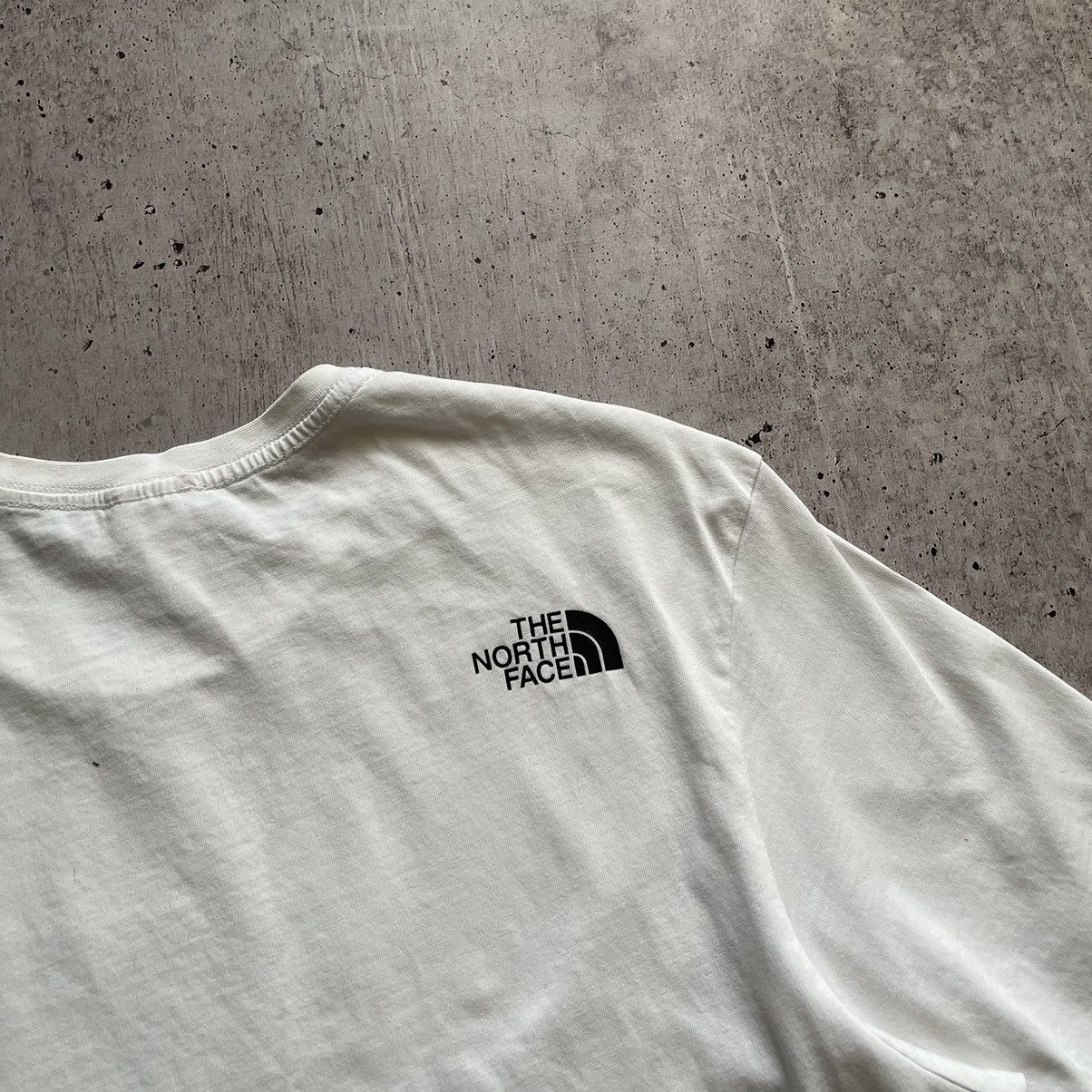The North Face The North Face white t-shirt big logo Size US M / EU 48-50 / 2 - 7 Thumbnail