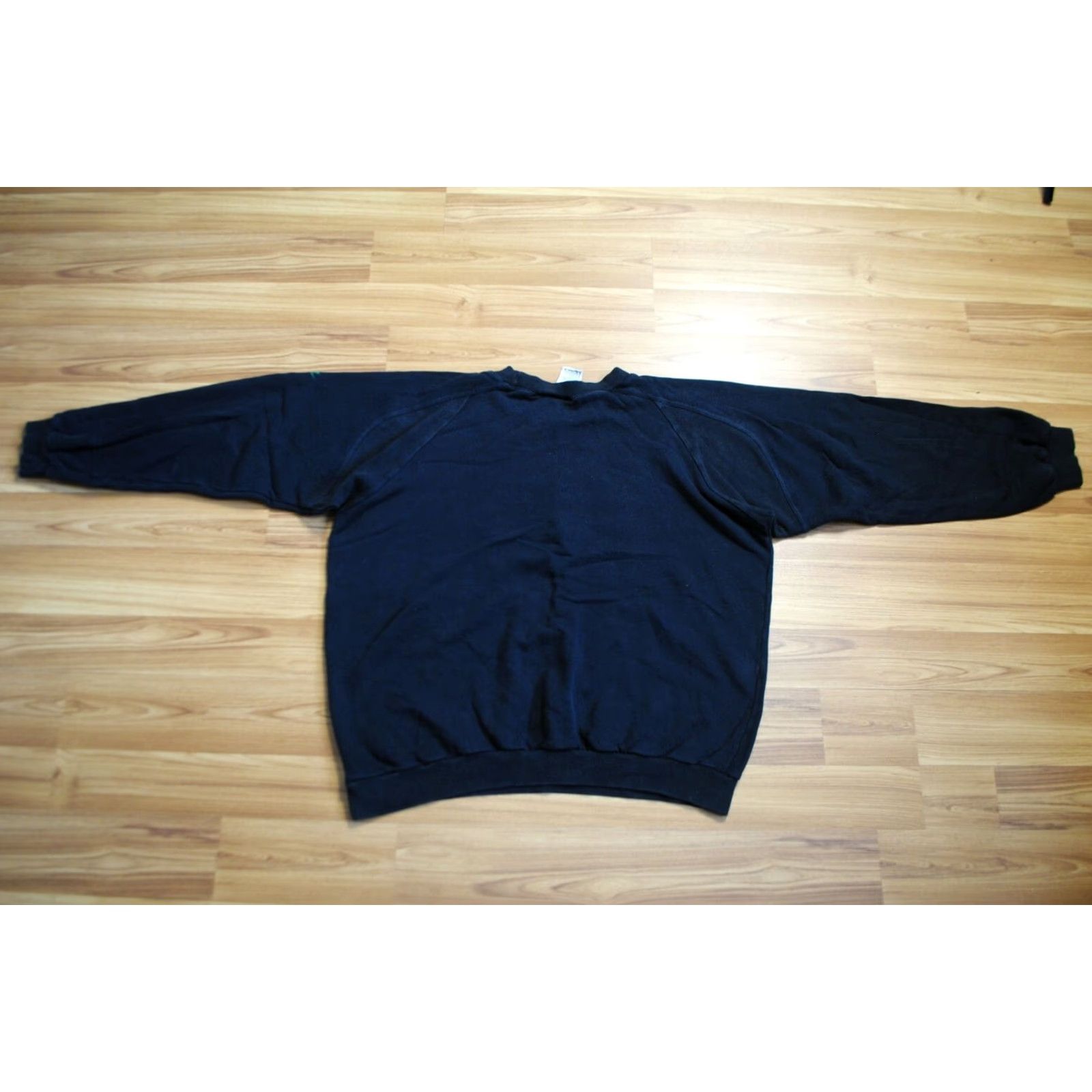 Nike VINTAGE NIKE FORCE BASKETBALL CREWNECK BLACK SWEATSHIRT LARGE Mens Size US L / EU 52-54 / 3 - 7 Thumbnail