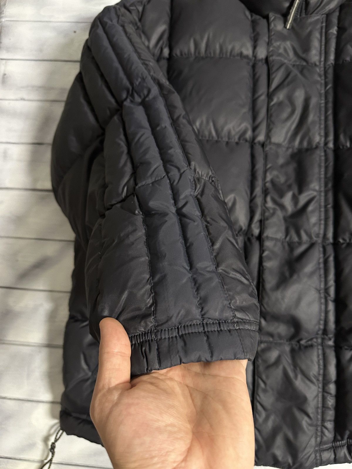 Nike Rare Vintage Nike Down Puffer Jacket Y2K Small Logo. Size US L / EU 52-54 / 3 - 5 Thumbnail