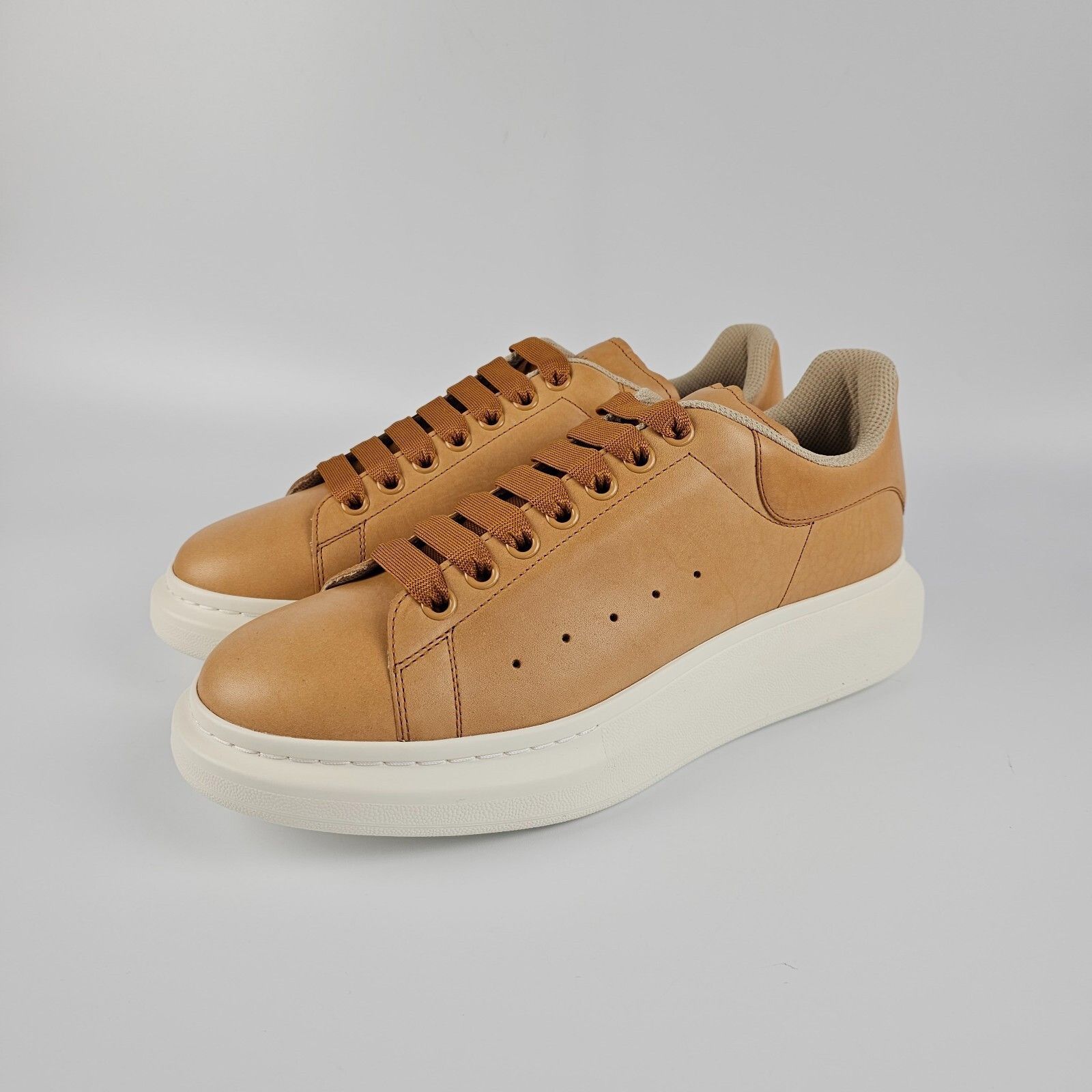 Alexander McQueen ALEXANDER MCQUEEN Oversized $830 Men's Light Brown Leather S Size US 8.5 / EU 41-42 - 1 Thumbnail