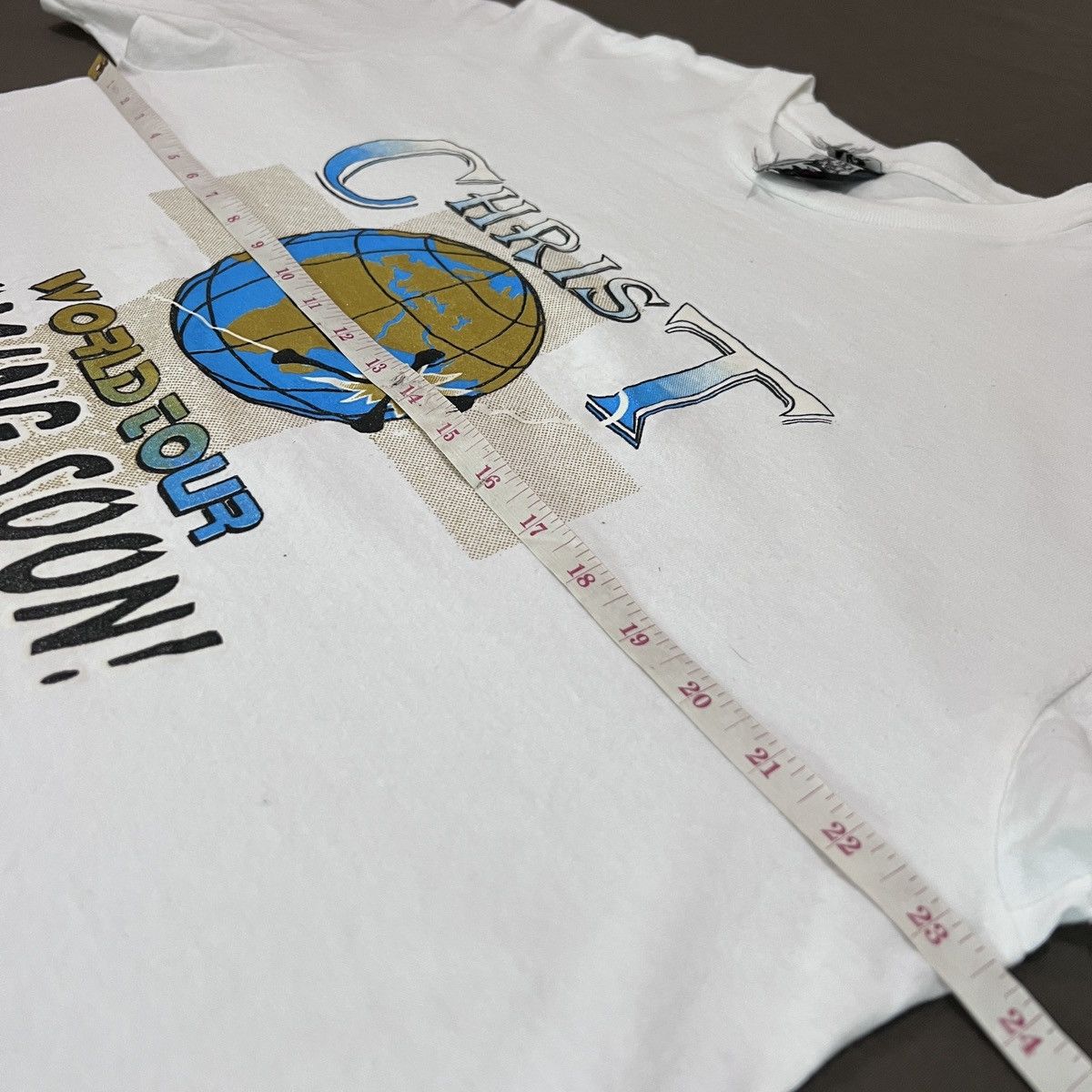 Vintage Vintage 90s Christ World Tour Jesus God Holy Bible Tee XL Size US XL / EU 56 / 4 - 7 Thumbnail