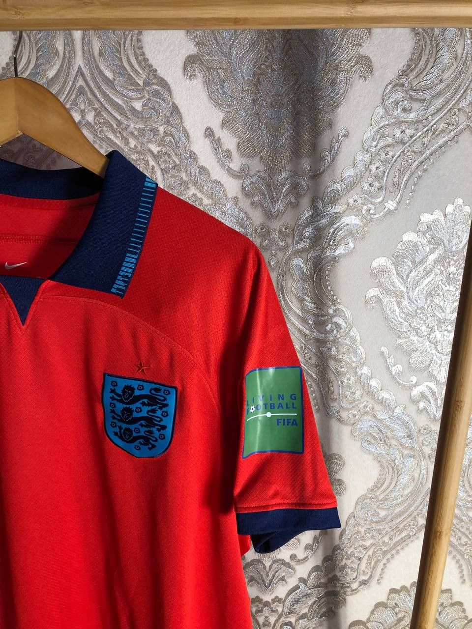 Vintage Very Rare Nike England Soccer Jersey Retro Bayern Y2K 90s Size US XXL / EU 58 / 5 - 3 Thumbnail