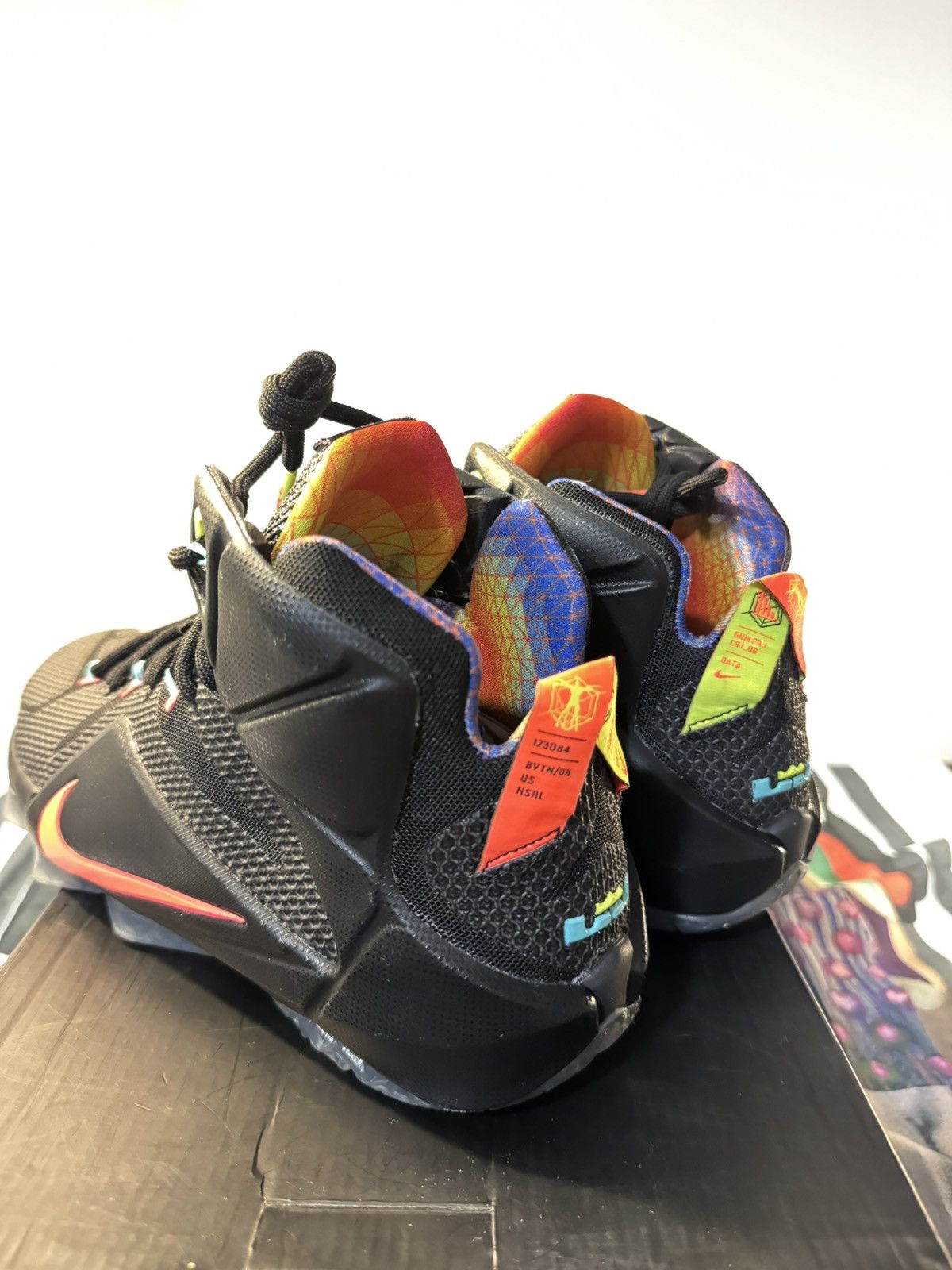 Nike LEBRON XII Mango Size US 10 / EU 43 - 4 Thumbnail