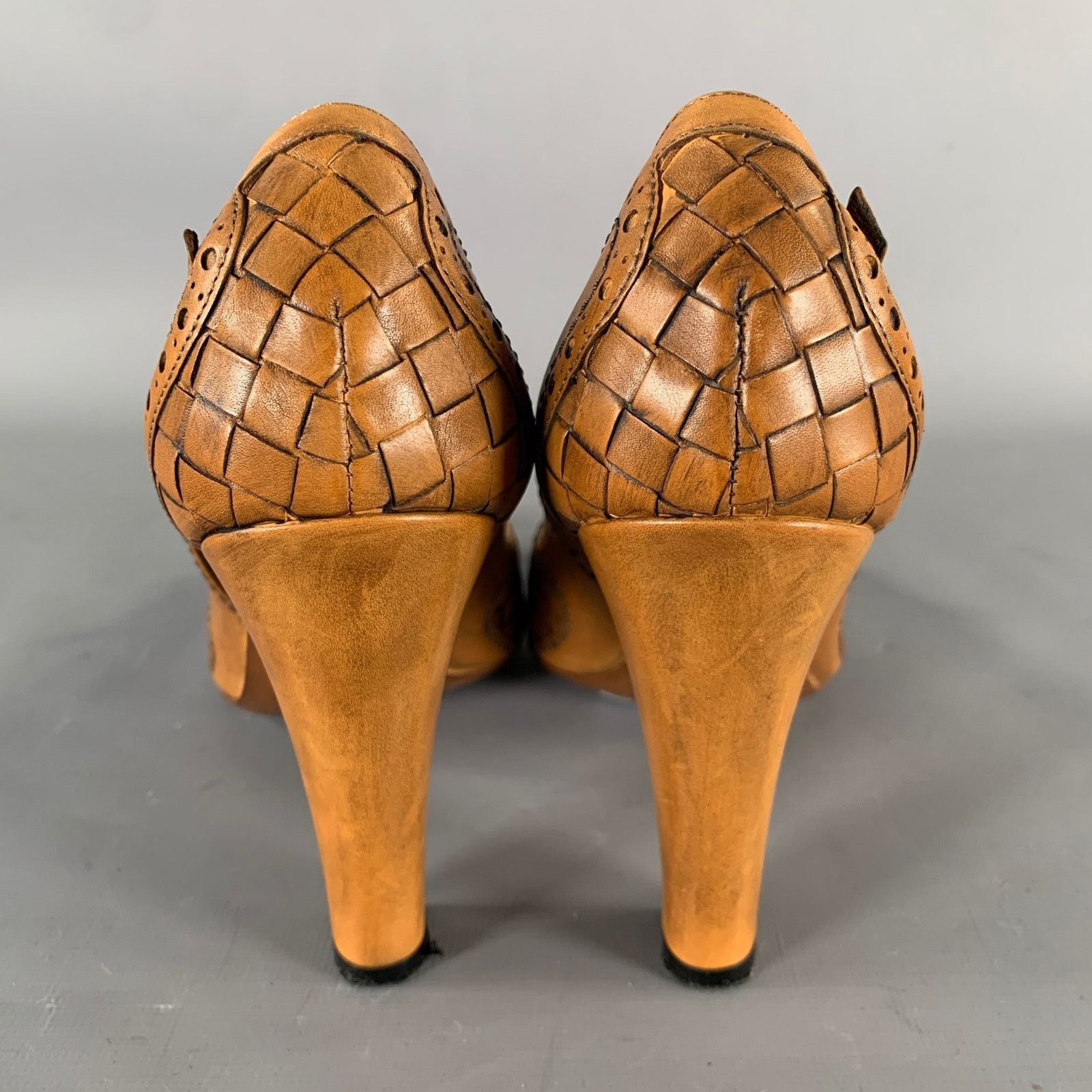 Bottega Veneta BOTTEGA VENETA Size 6.5 Brown Leather Fringe Pumps Size US 6.5 / IT 36.5 - 3 Thumbnail
