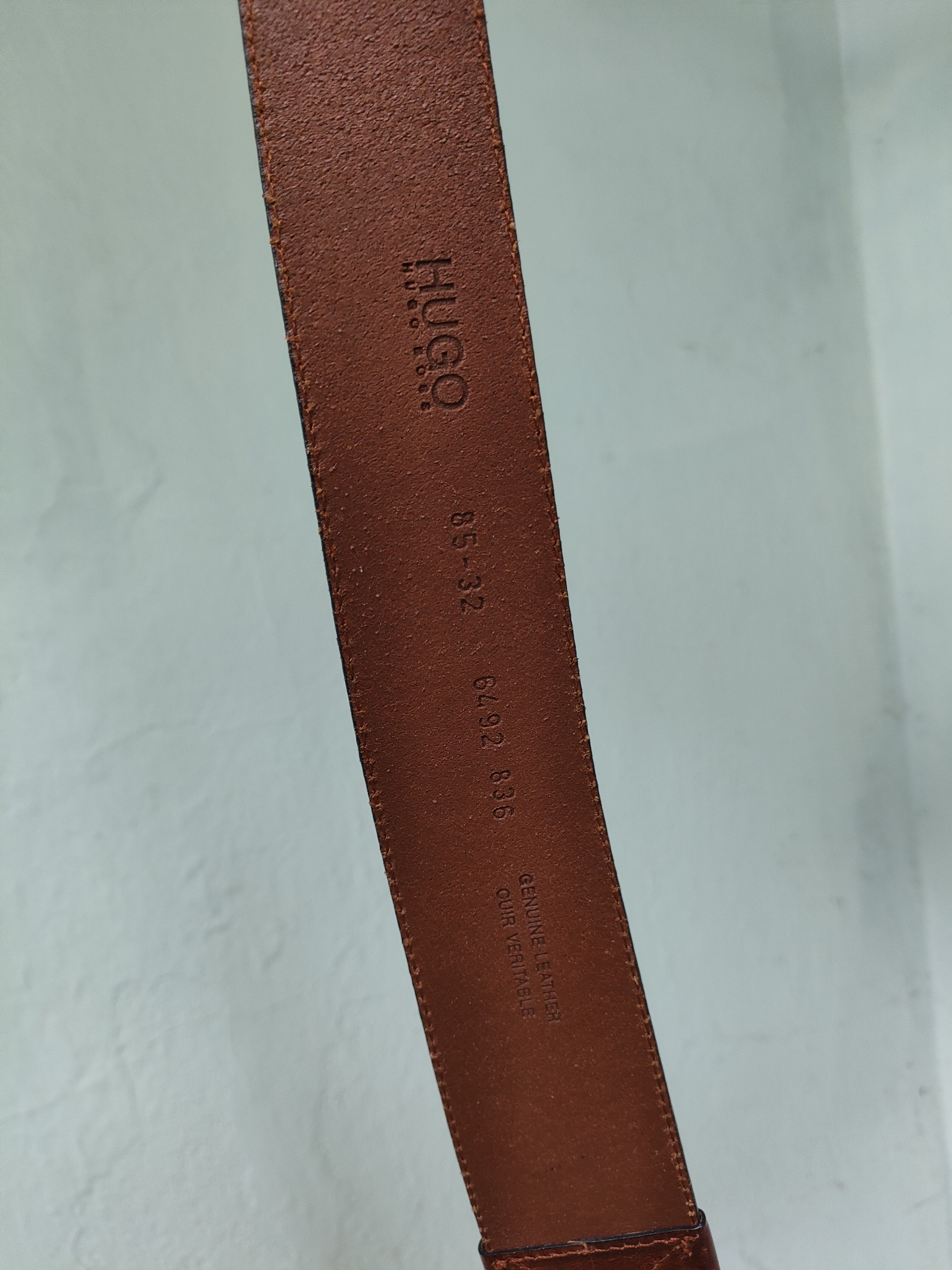Hugo Boss Hugo Boss Strip Deconstructed Thread Leather Belt Size 32 - 5 Thumbnail
