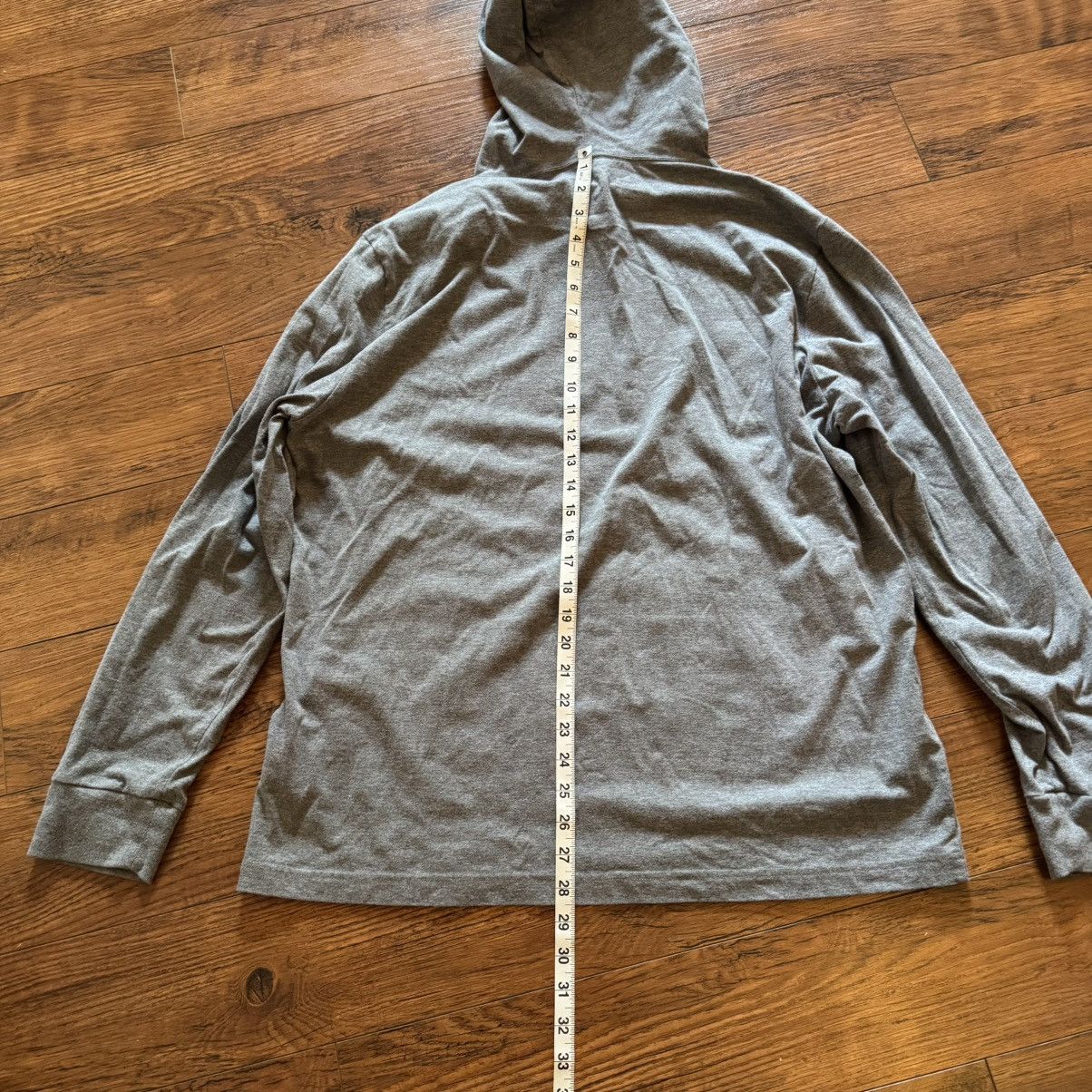 American Eagle Outfitters American Eagle Hooded T Shirt Men’s Large Long Sleeve Gray Size US L / EU 52-54 / 3 - 5 Thumbnail