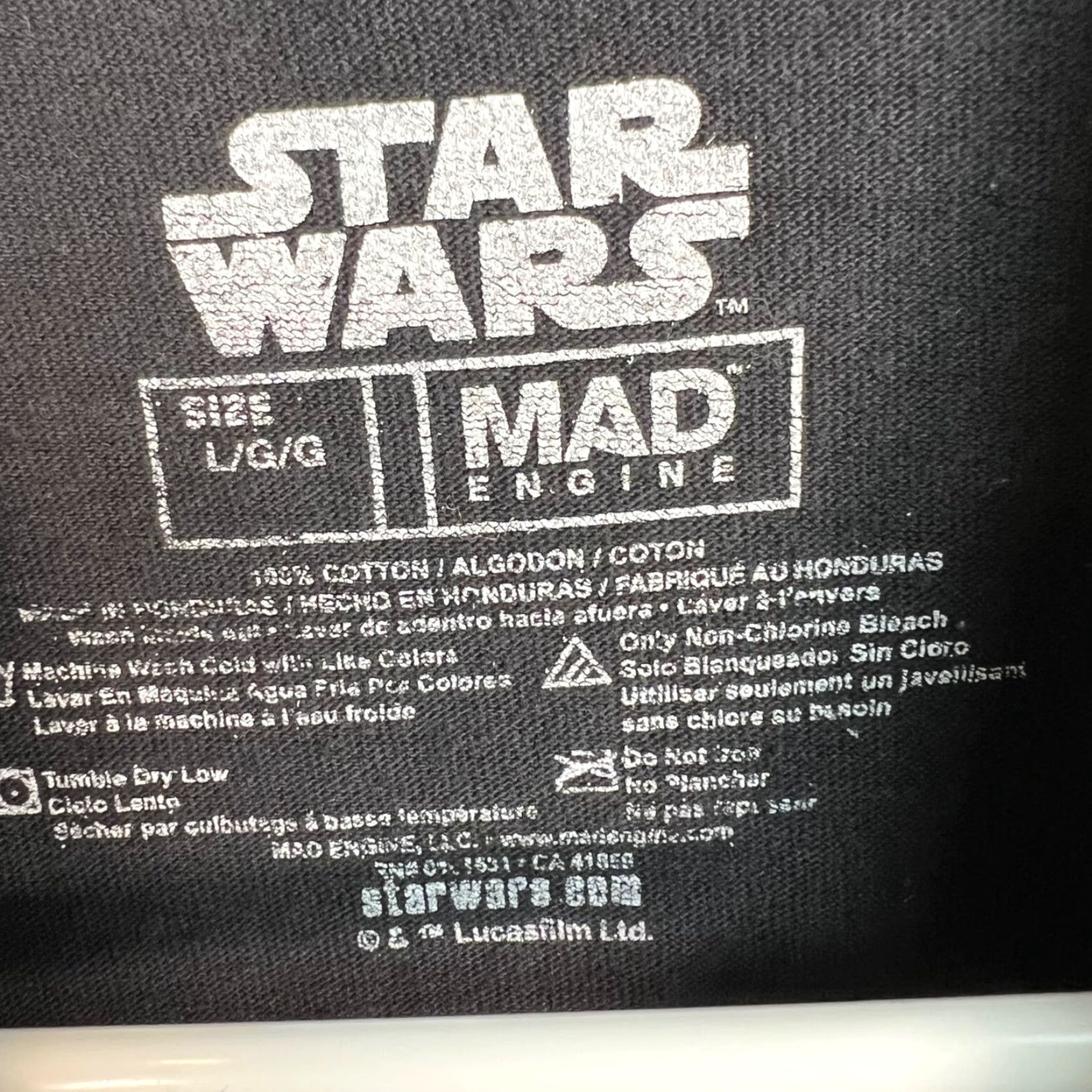 Mad Engine Star Wars Mad Engine Mando Graphic T-Shirt Large Black Cotton Short Sleeve Mens Size US L / EU 52-54 / 3 - 3 Thumbnail