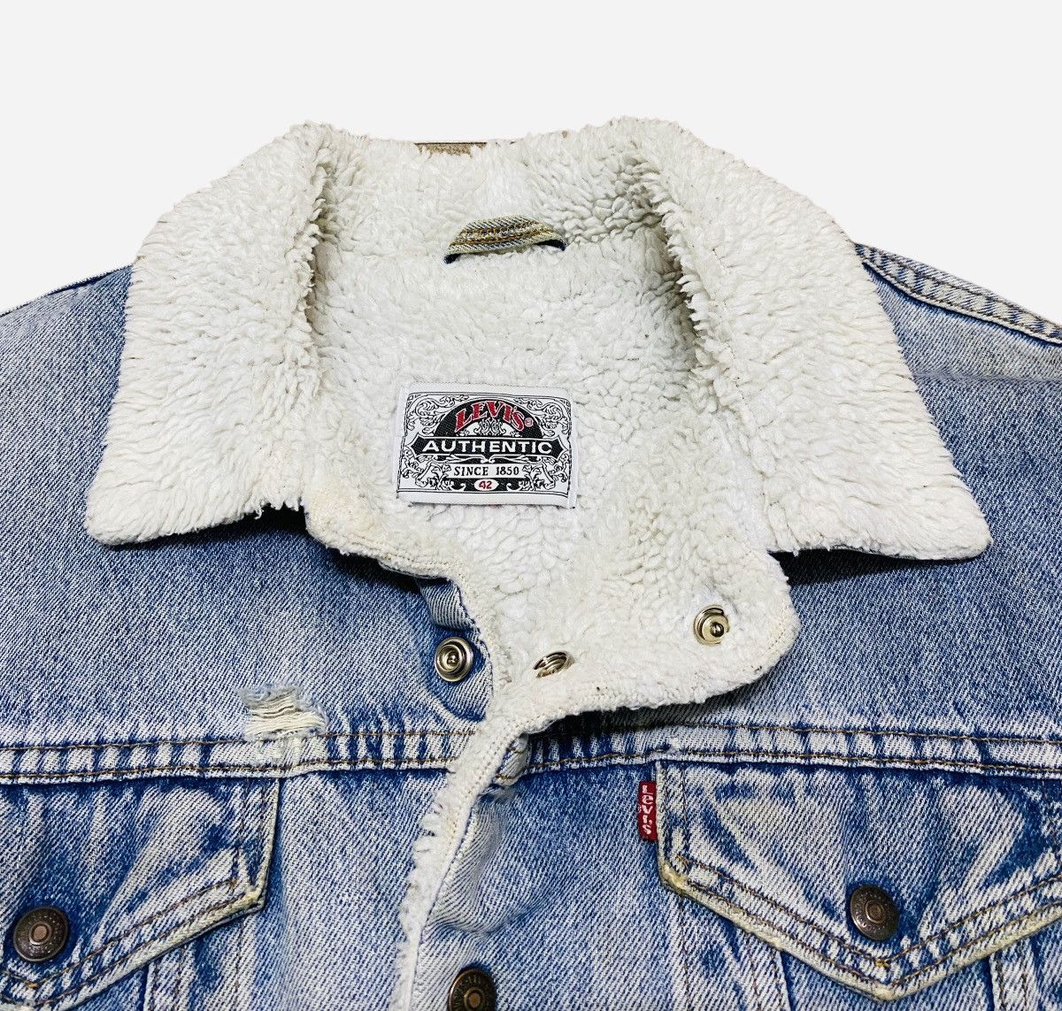 Levi's Rare Design Vintage Brand Levi's Sherpa Trucker Denim 1990s Size US L / EU 52-54 / 3 - 7 Thumbnail