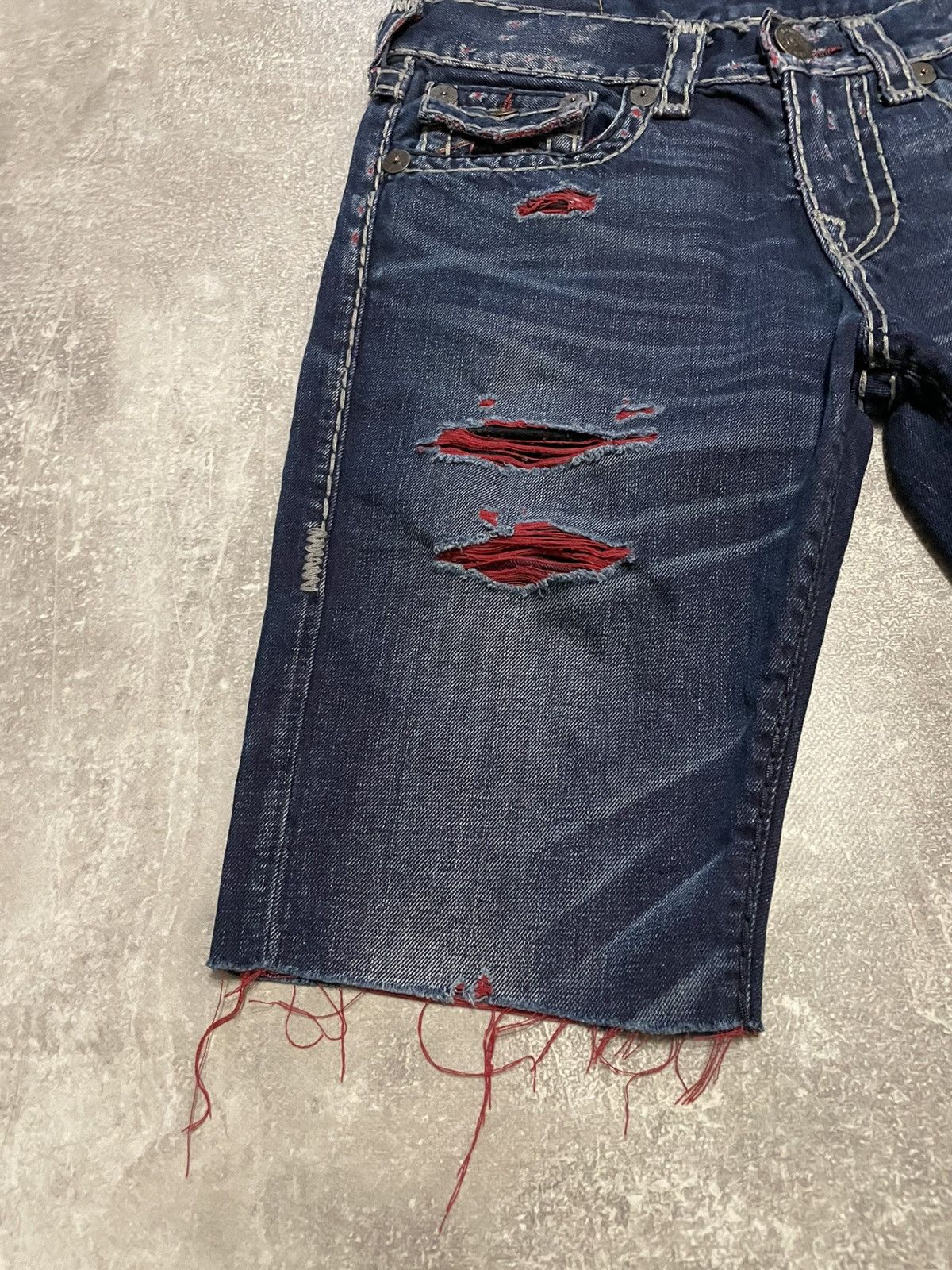 True Religion × Vintage Vintage True Religion Distressed Denim Shorts Size 30 Size US 30 / EU 46 - 4 Thumbnail